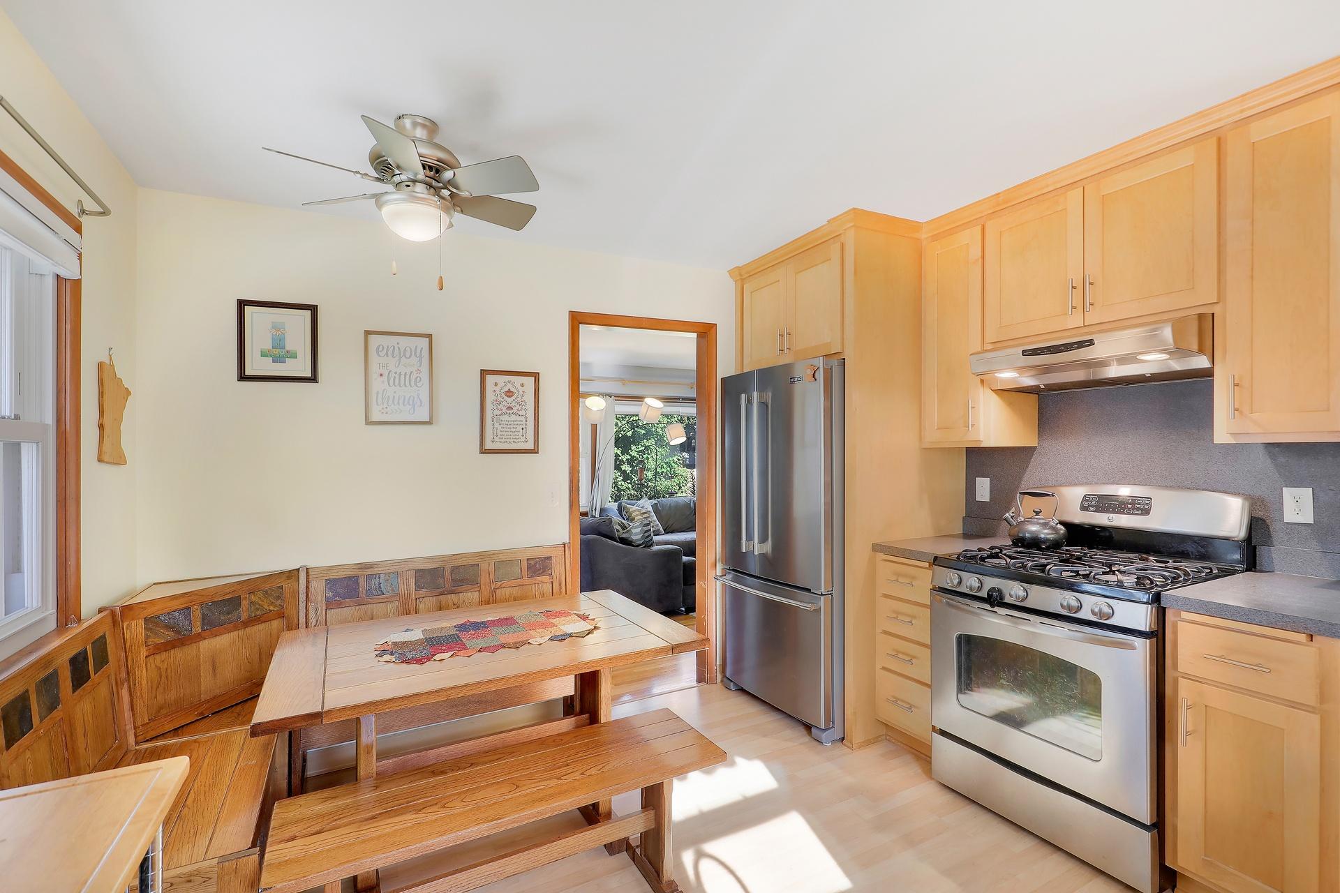 3414 Yates Avenue N Property Photo 14