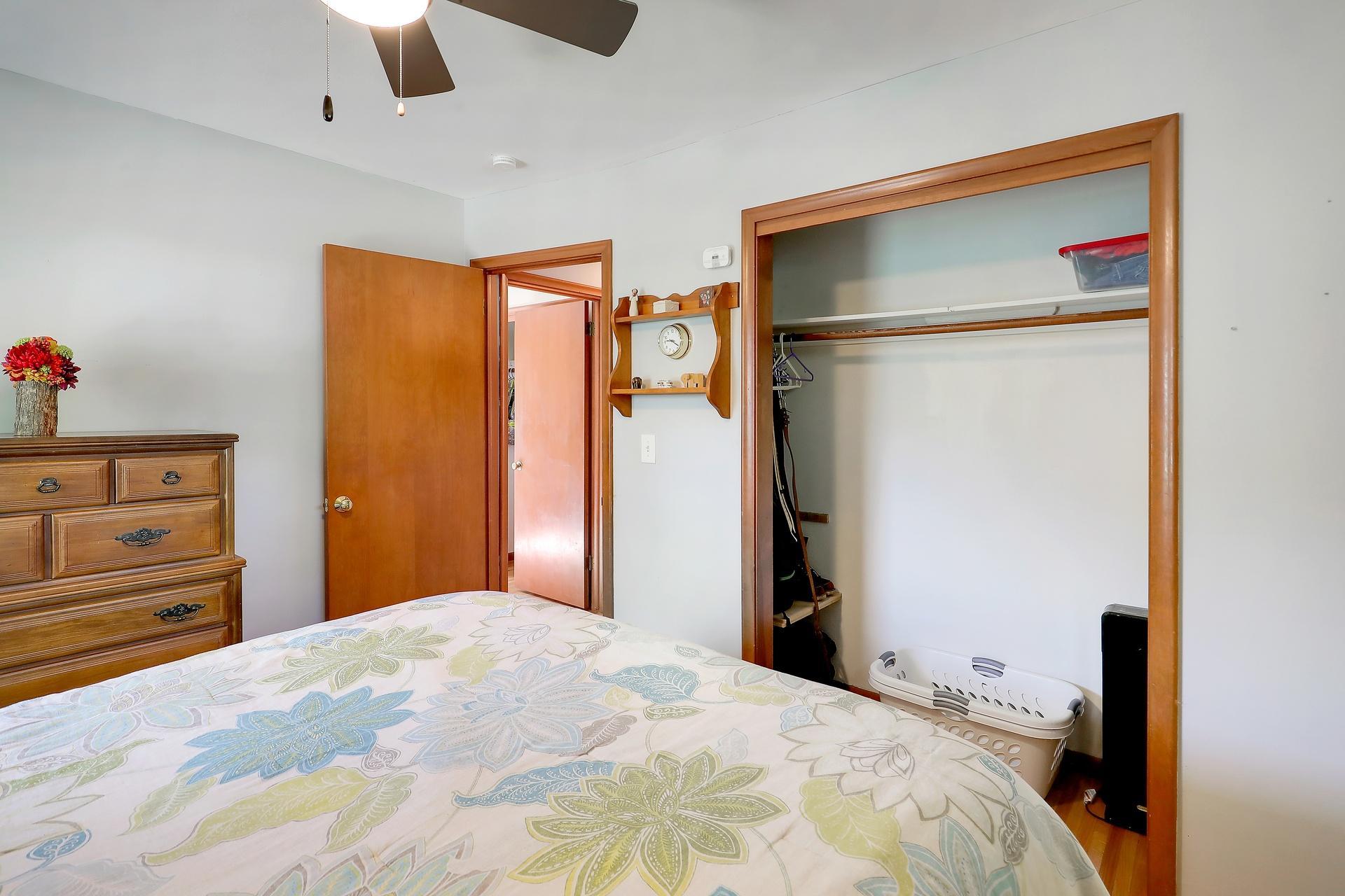 3414 Yates Avenue N Property Photo 20