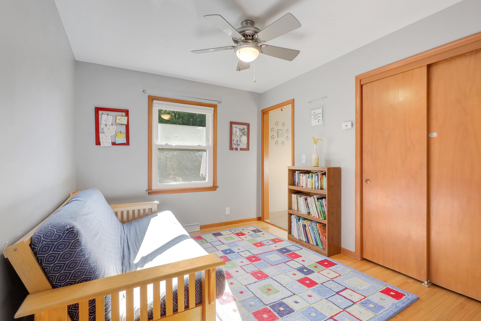 3414 Yates Avenue N Property Photo 22
