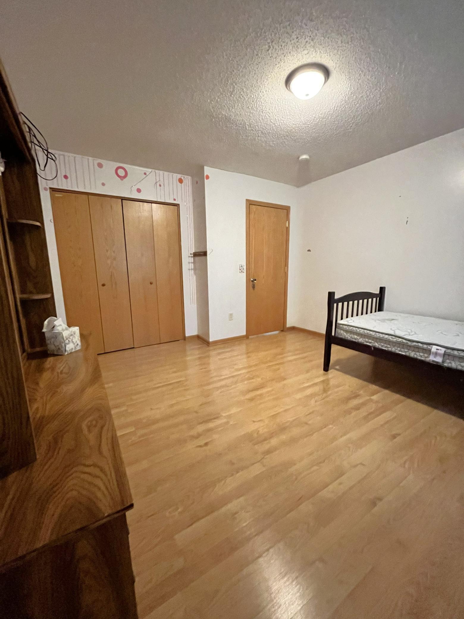 110 9th Street N Property Photo 21
