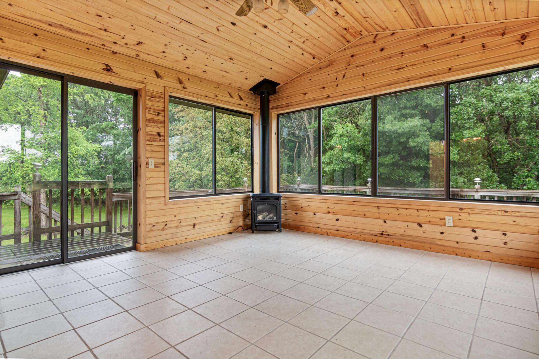 160 196th Drive Nw Property Photo 13