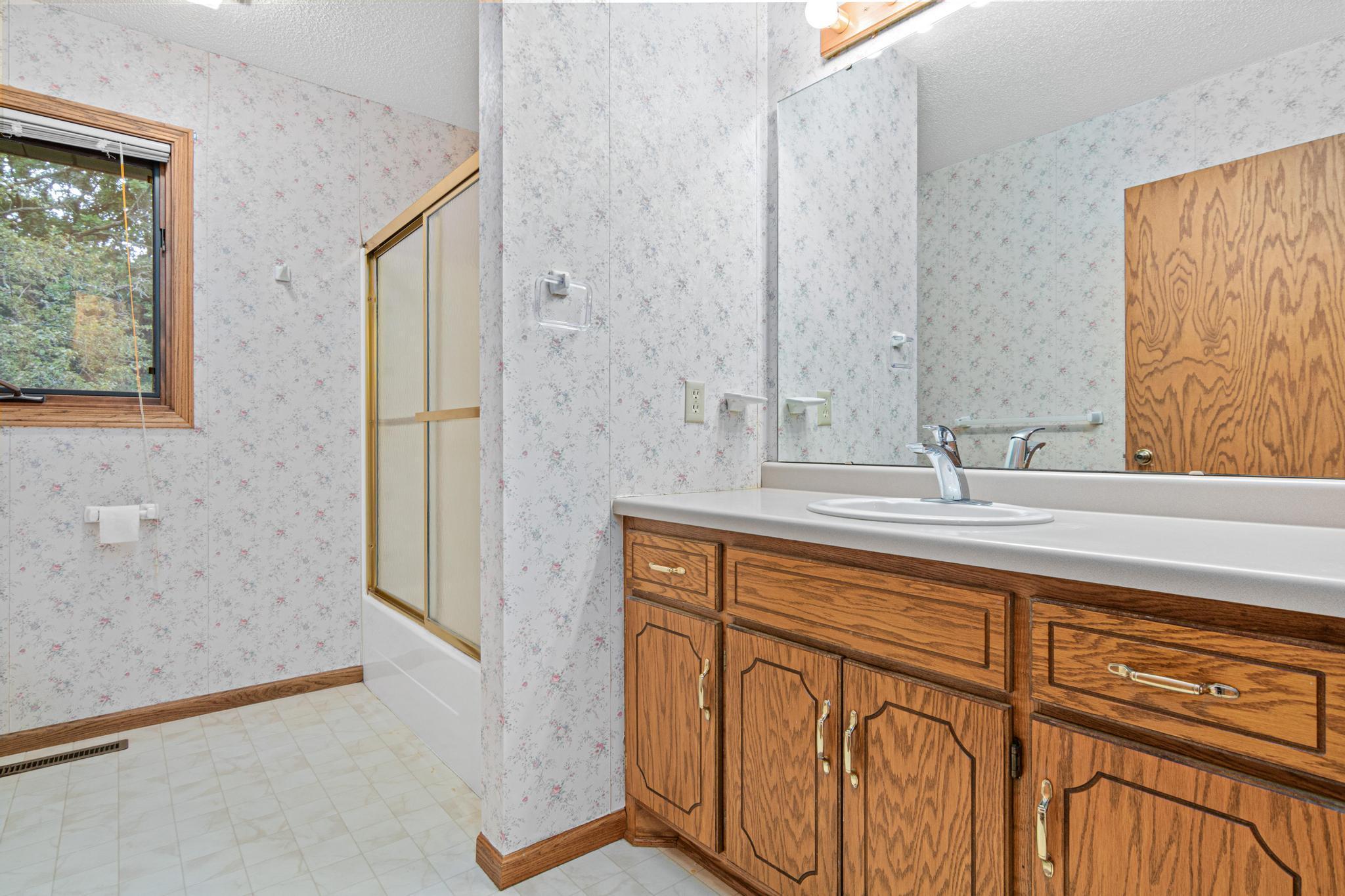 160 196th Drive Nw Property Photo 15