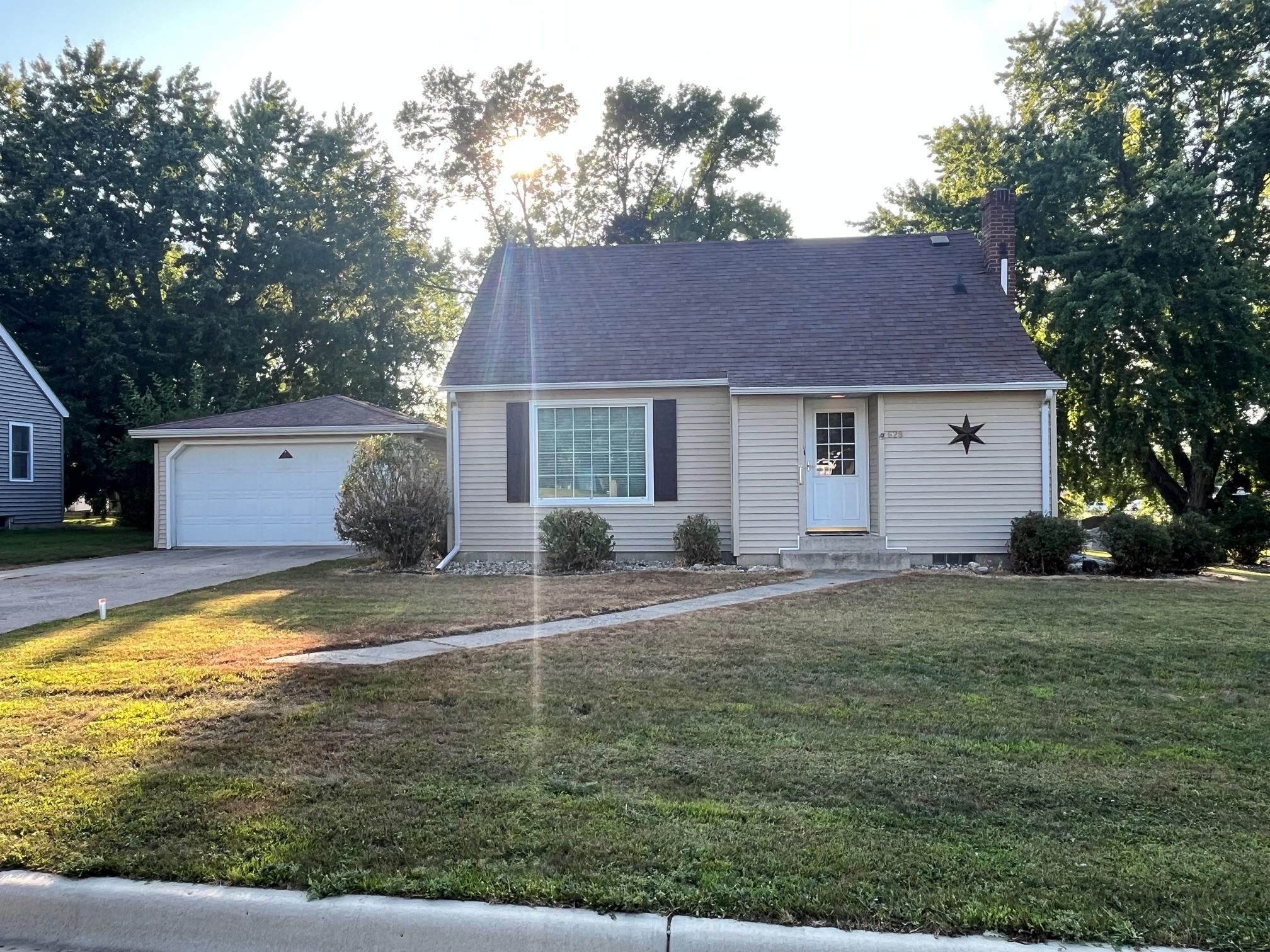 628 12th Street Property Photo 1