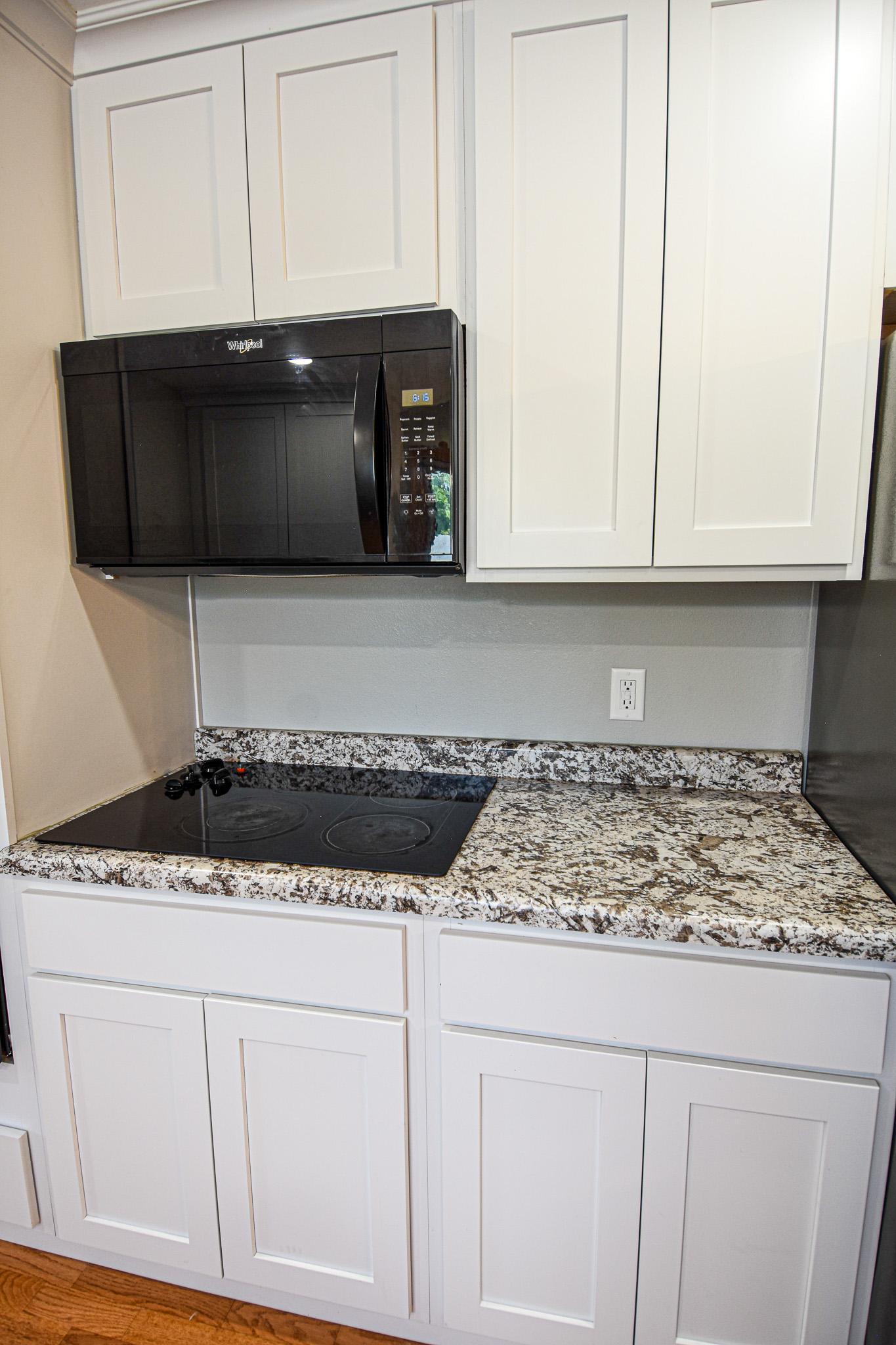 101 Kittson St Property Photo 11