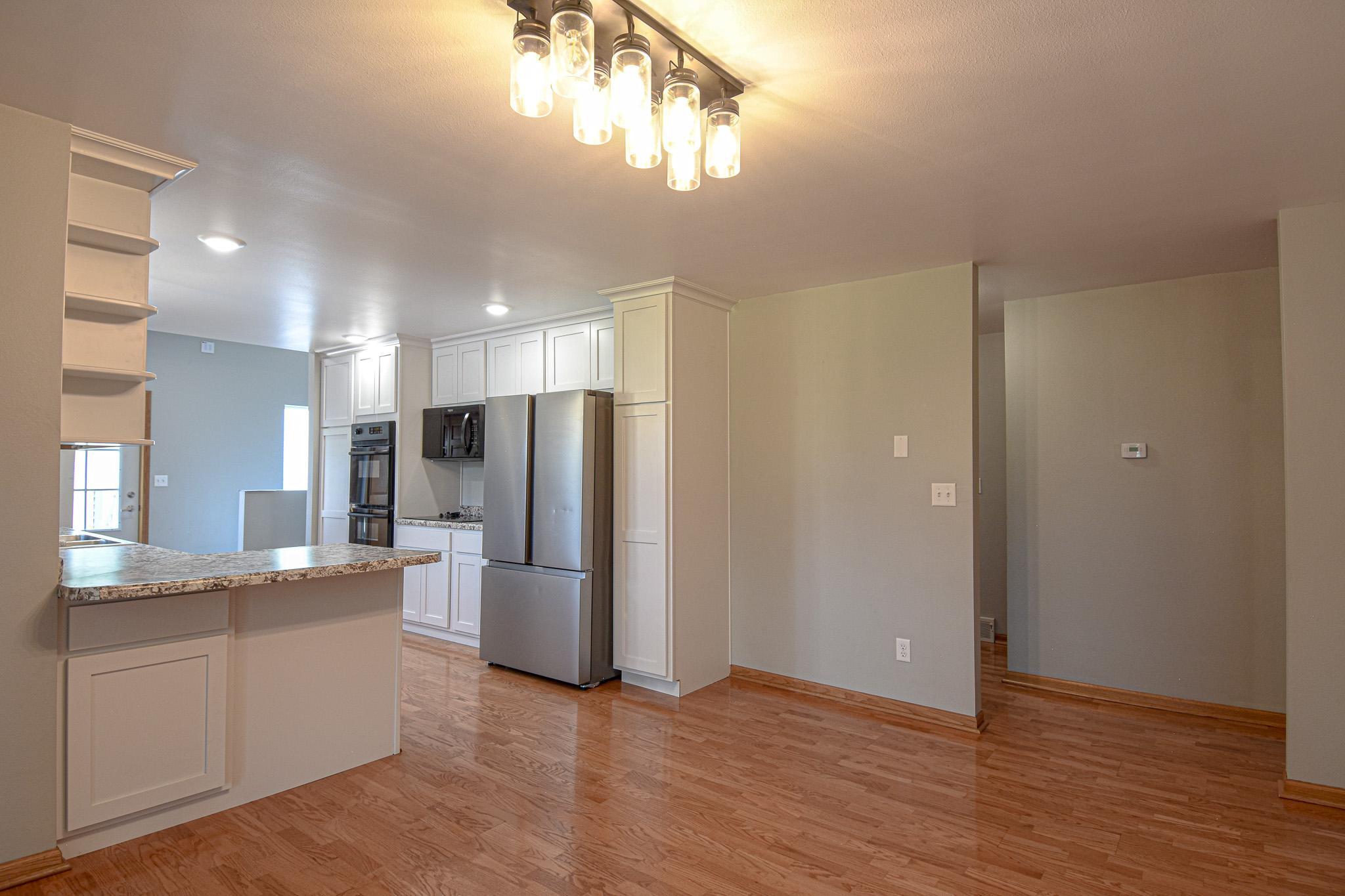 101 Kittson St Property Photo 15