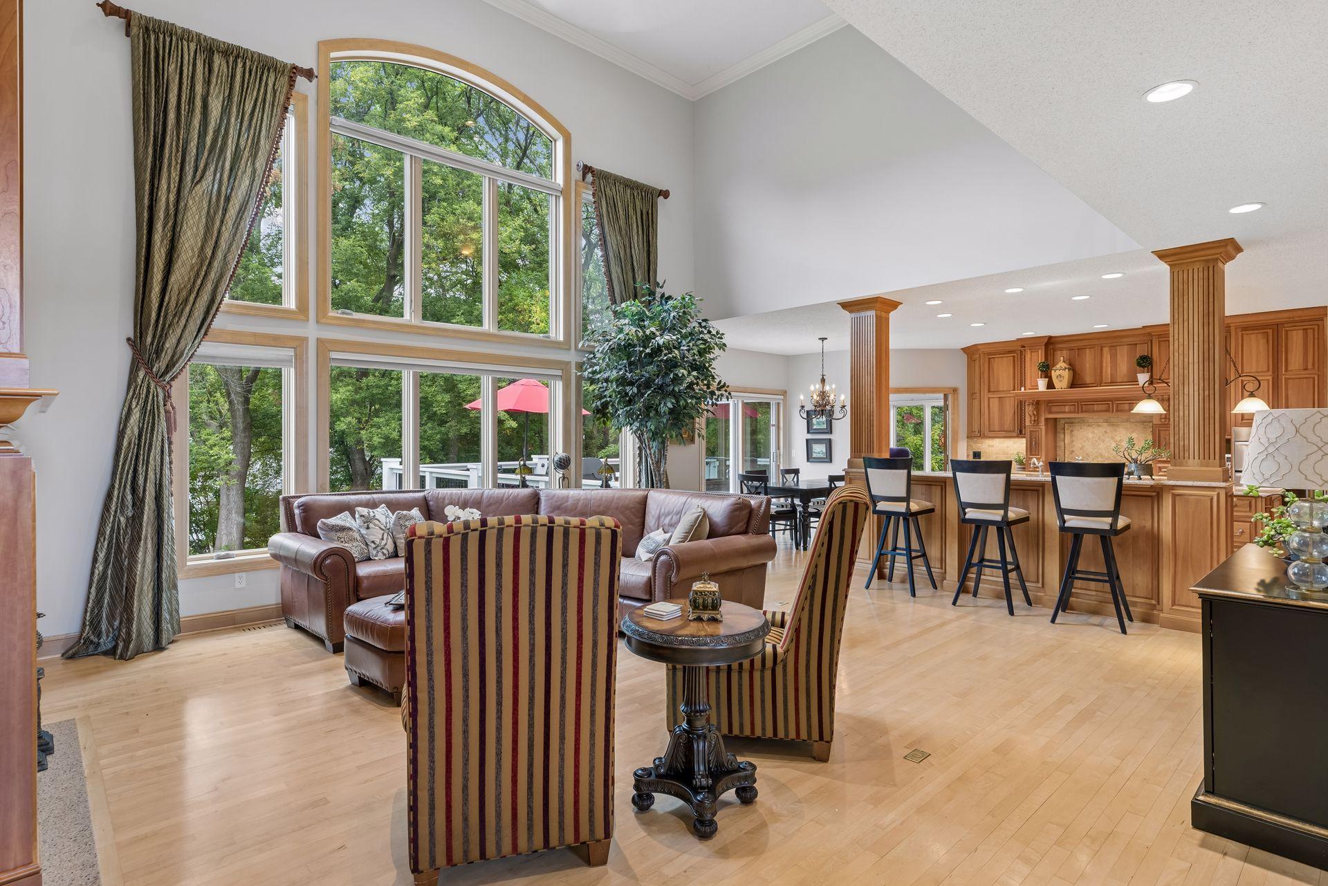 16465 Eagle Ridge Drive Property Photo 8