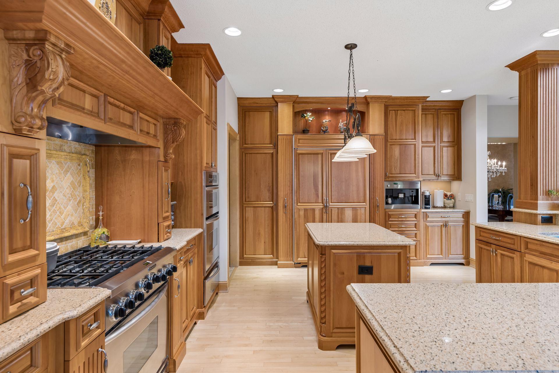 16465 Eagle Ridge Drive Property Photo 10