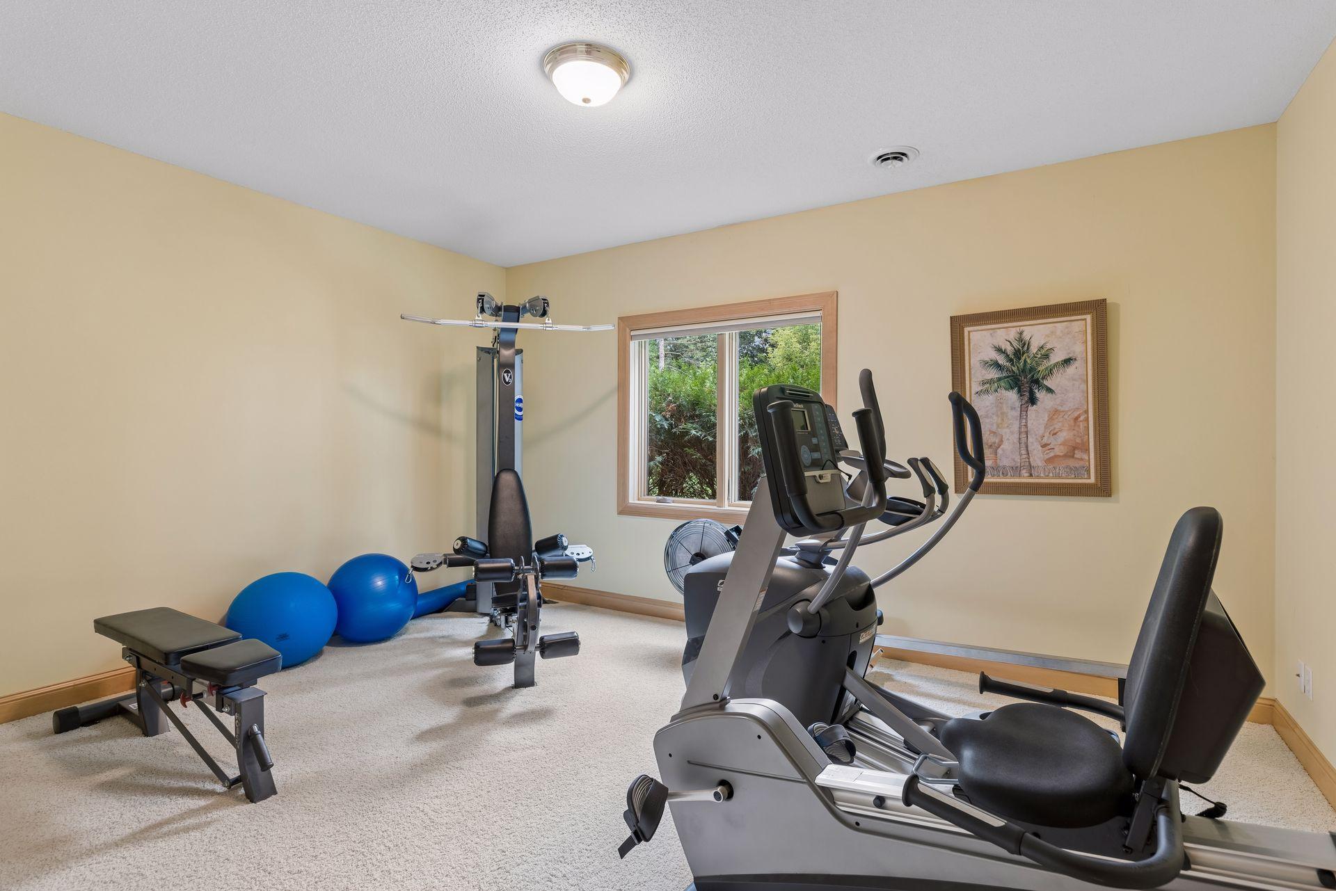 16465 Eagle Ridge Drive Property Photo 32