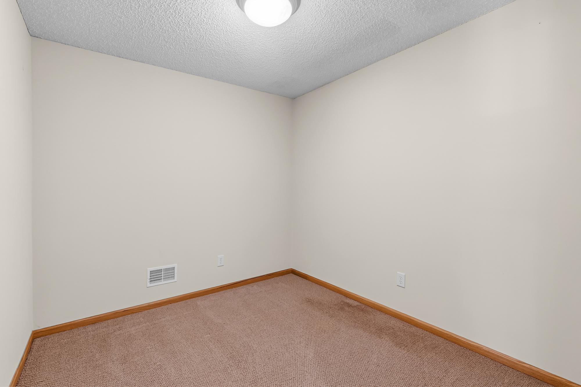 14329 Rochester Street Ne Property Photo 35
