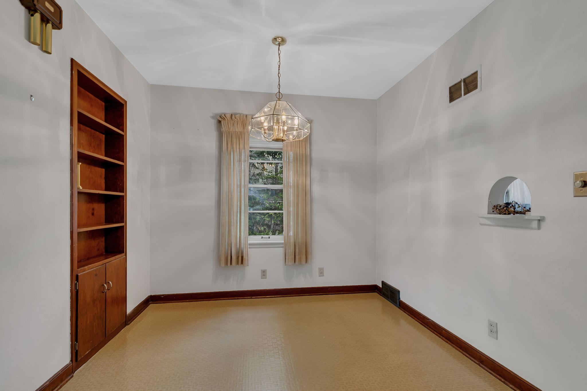 1606 10th Avenue S Property Photo 5