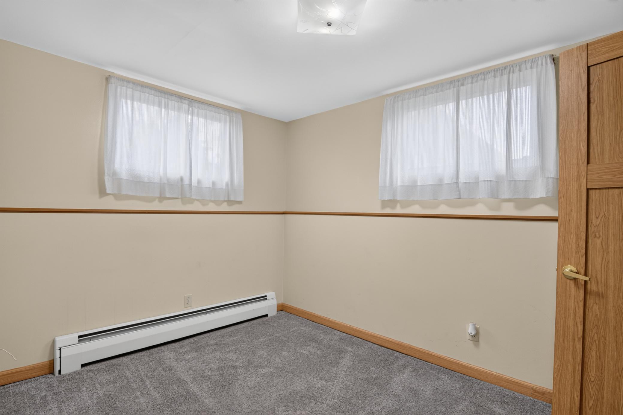 224 5th Avenue Ne 8 Property Photo 9