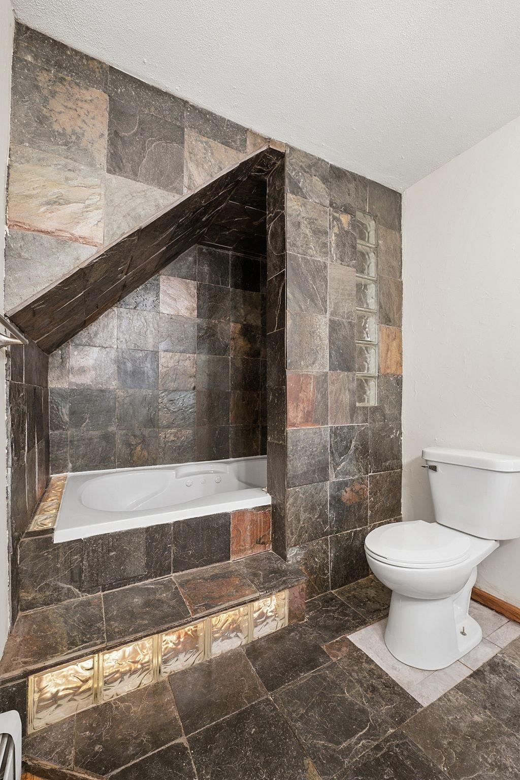 1032 Desoto Street Property Photo 29