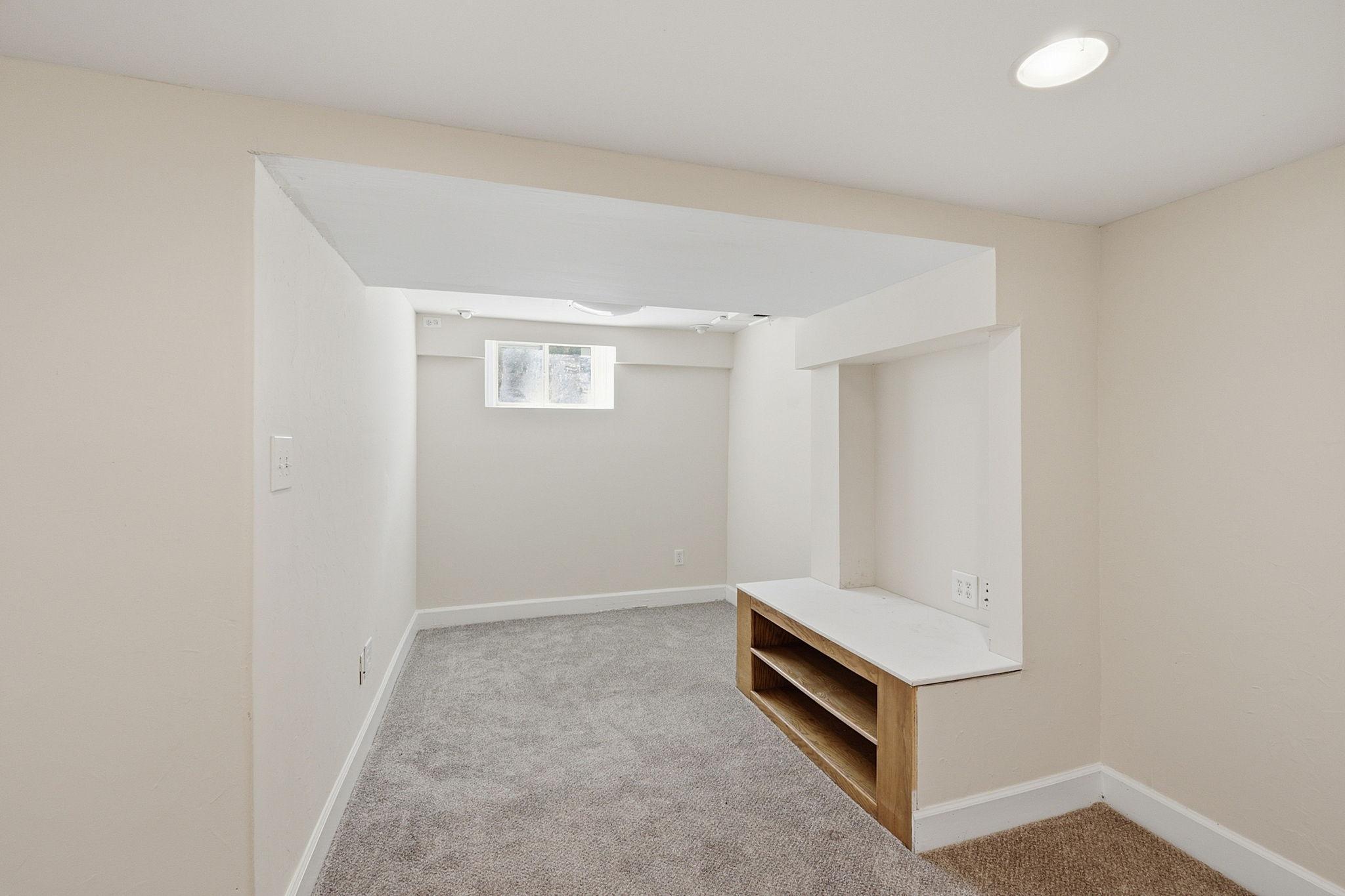1032 Desoto Street Property Photo 37