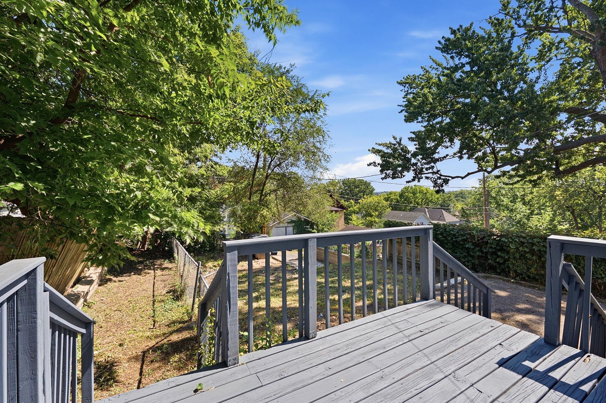 1032 Desoto Street Property Photo 47
