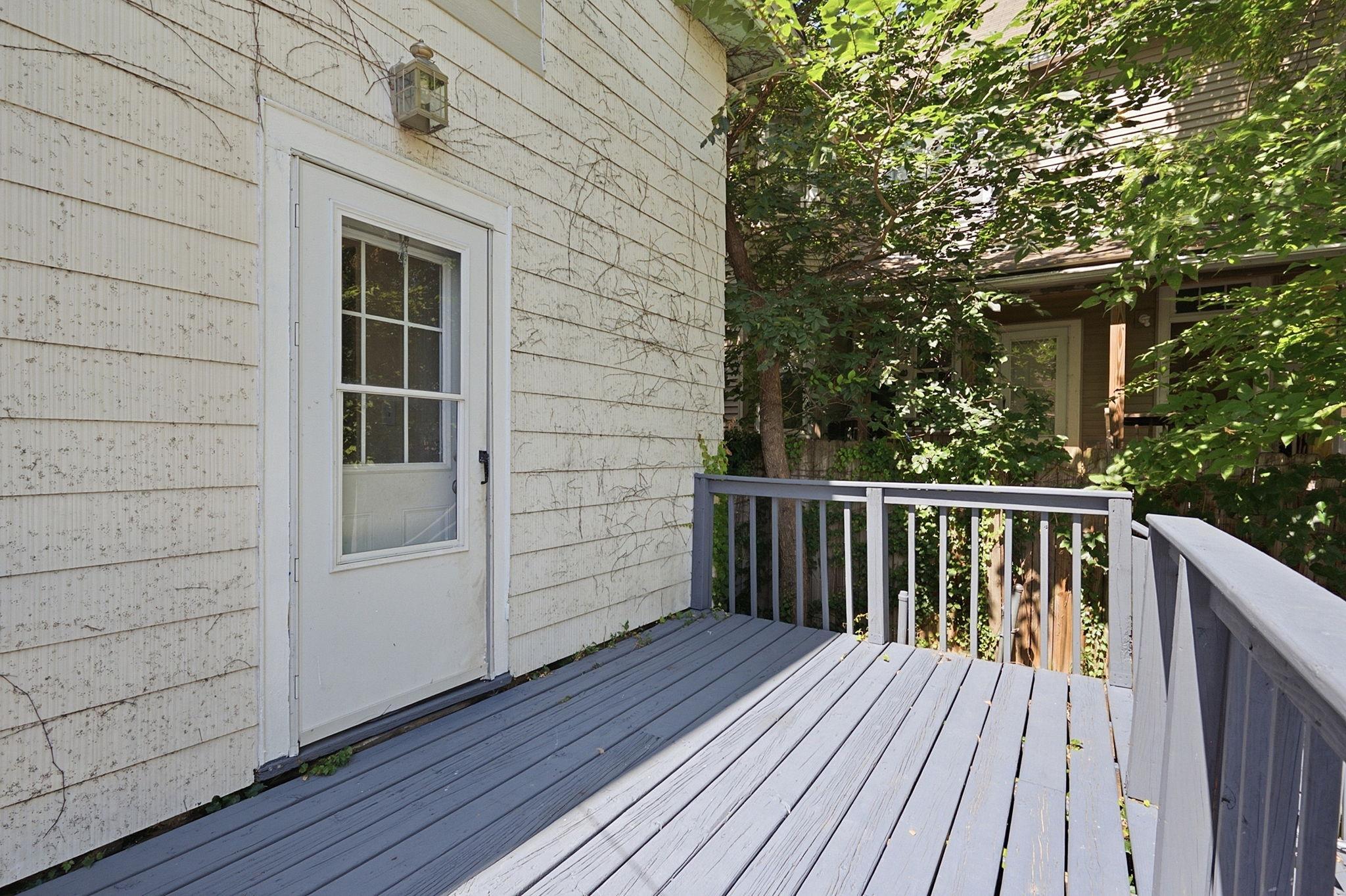 1032 Desoto Street Property Photo 48