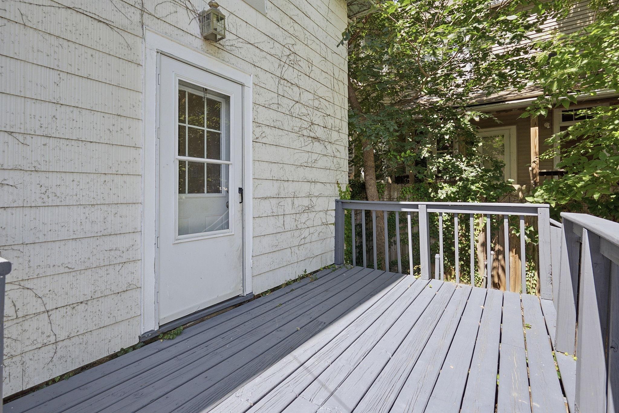 1032 Desoto Street Property Photo 49