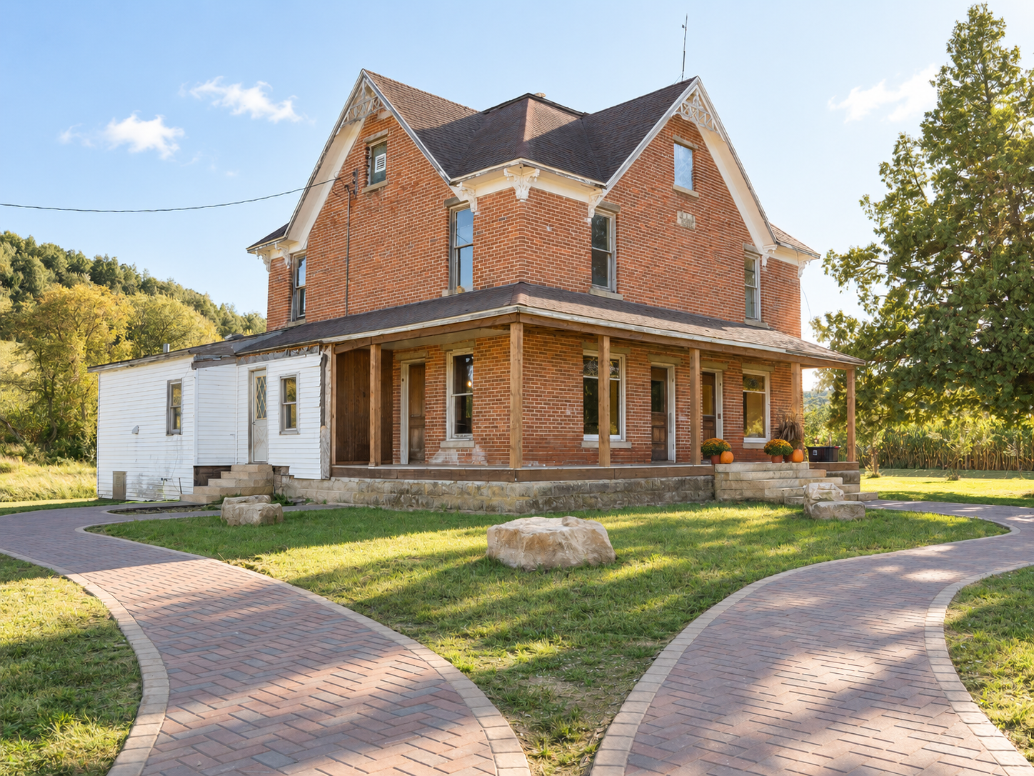 S923 County Road Kk Property Photo 1