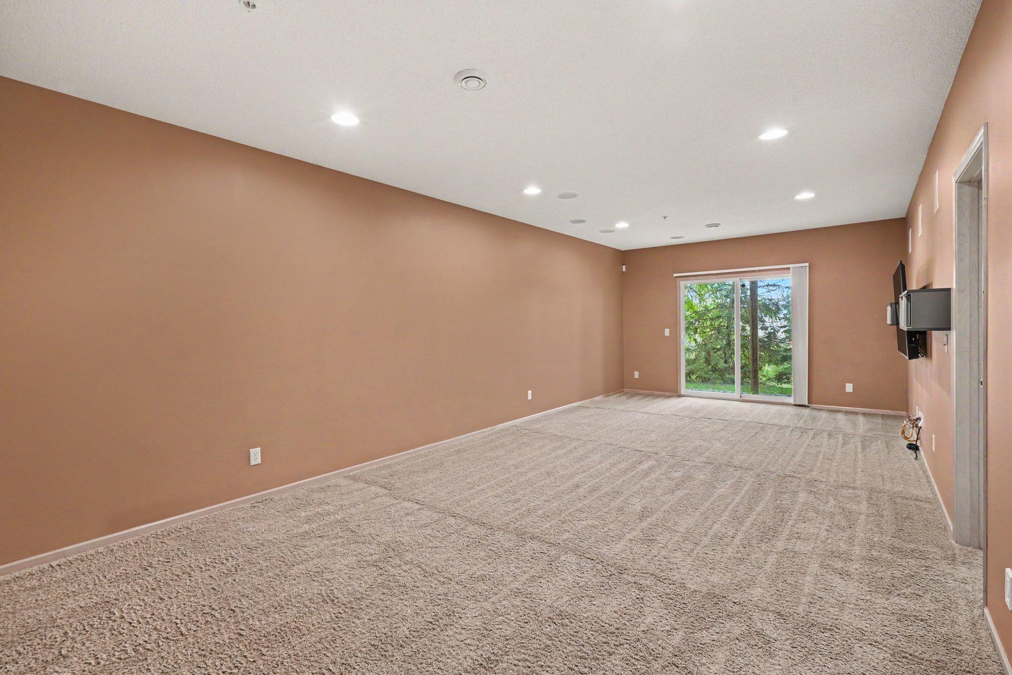 15493 June Grass Lane Property Photo 32