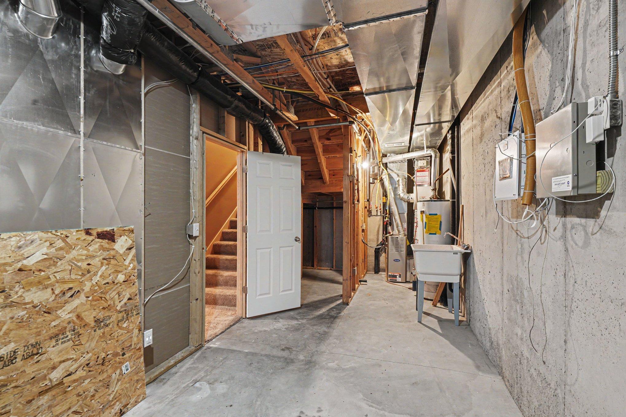 15493 June Grass Lane Property Photo 41