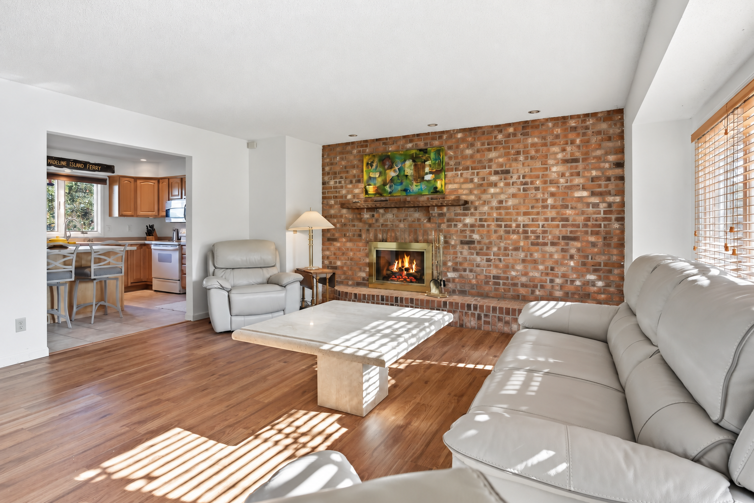 5431 Hilltop Avenue N Property Photo 5