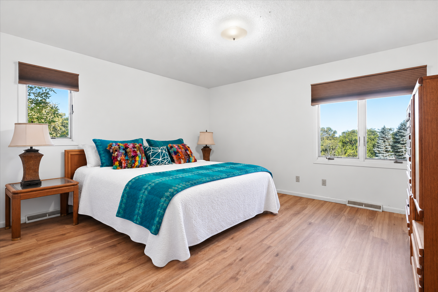 5431 Hilltop Avenue N Property Photo 13