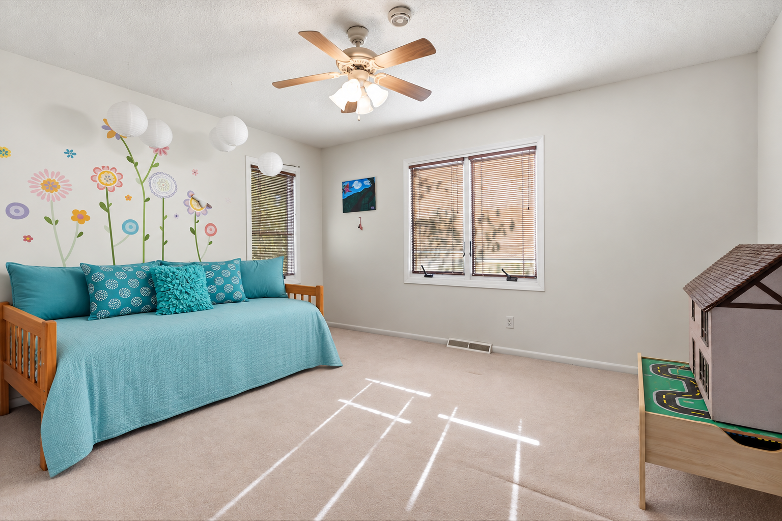 5431 Hilltop Avenue N Property Photo 16