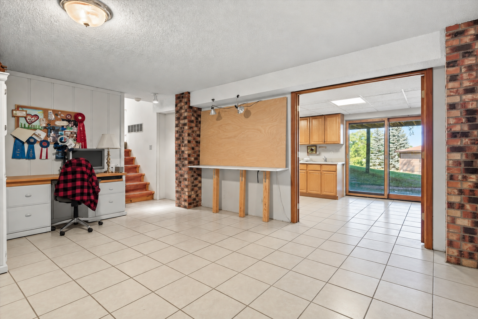5431 Hilltop Avenue N Property Photo 24