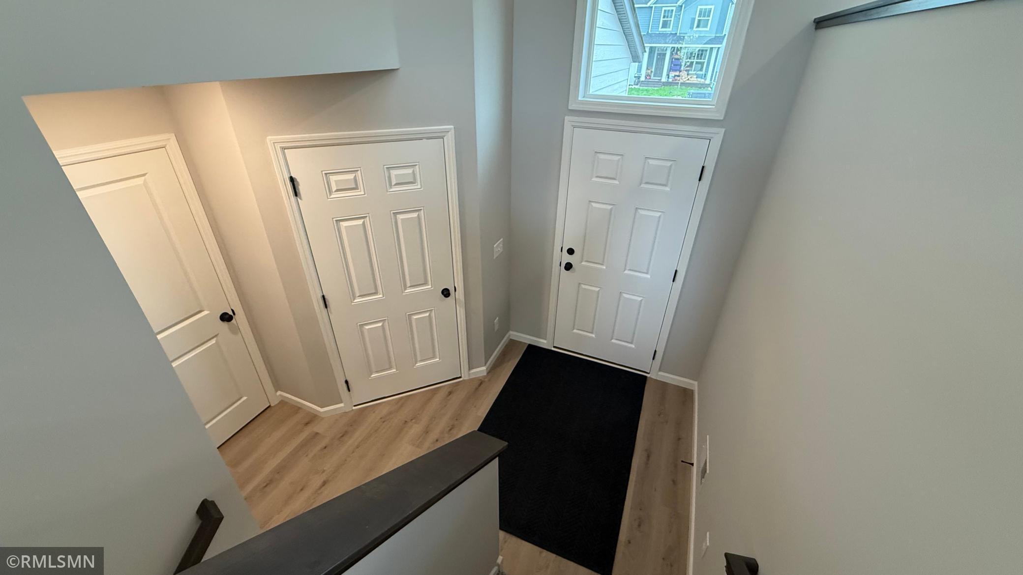 2779 Ivy Avenue Ne Property Photo 2