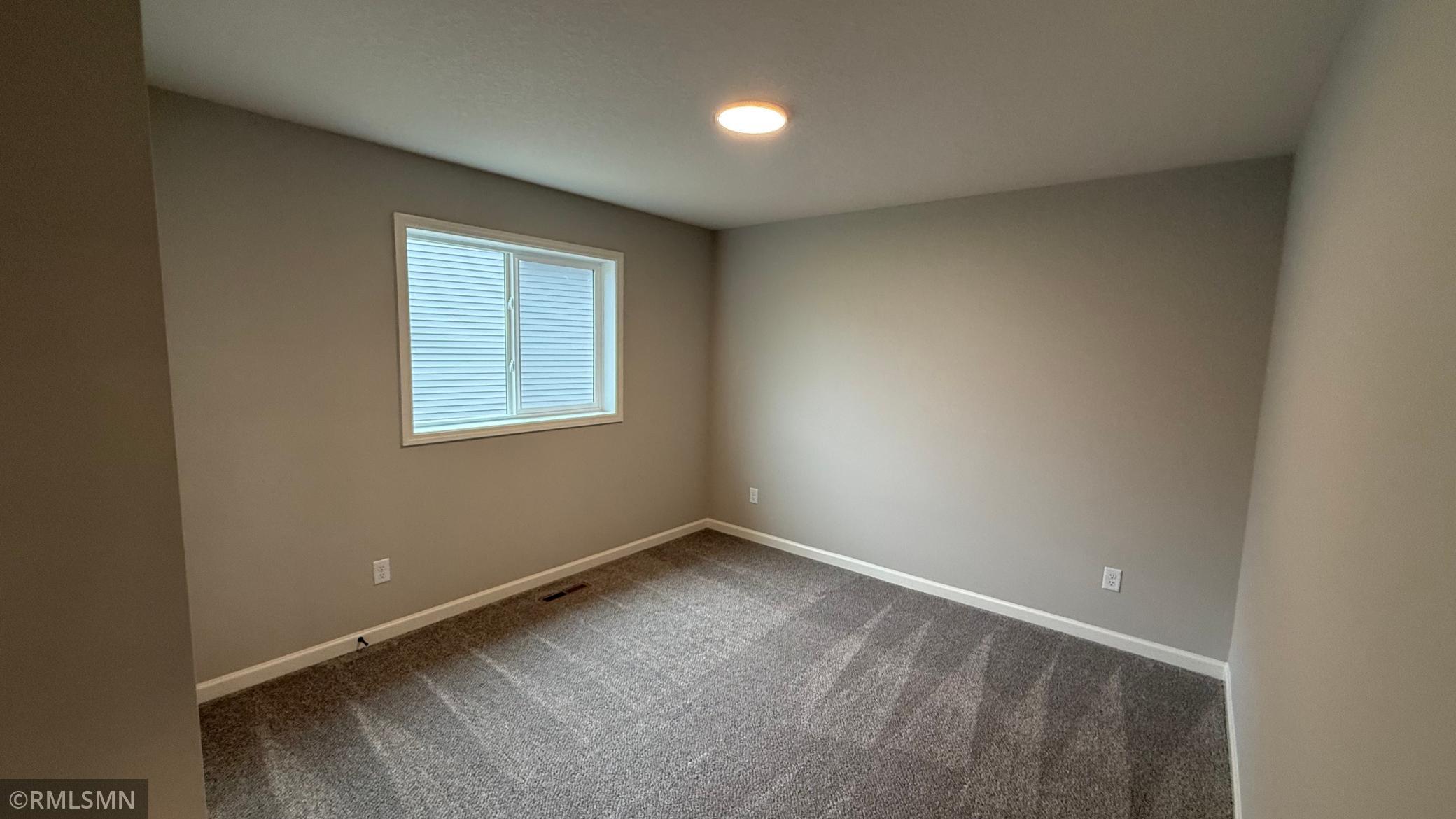 2779 Ivy Avenue Ne Property Photo 13