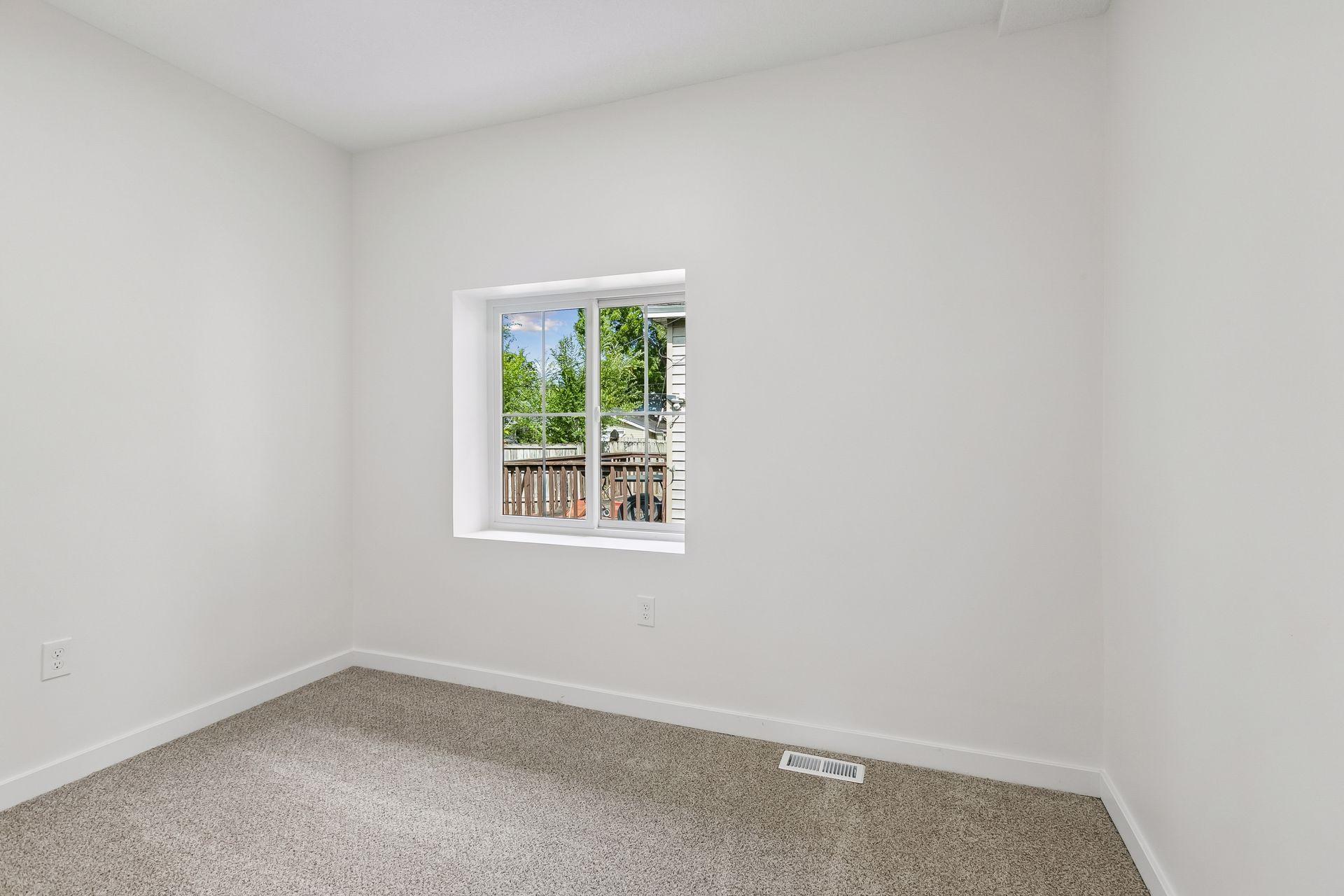 2601 N Morgan Avenue N Property Photo 14