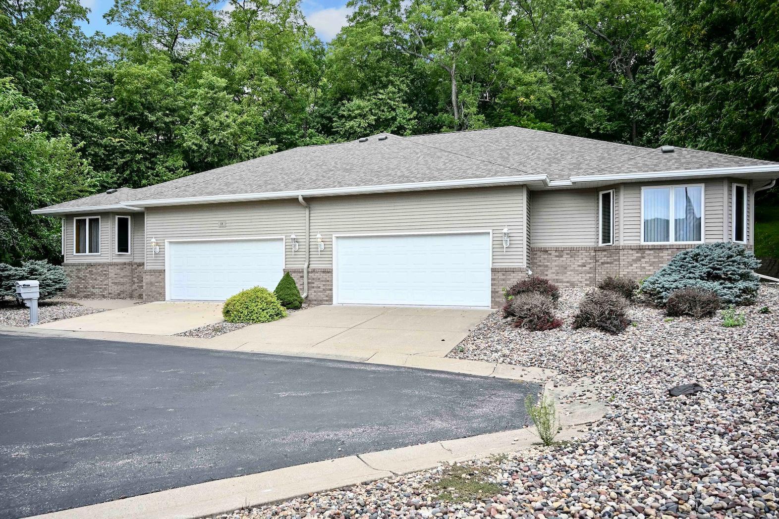 68 Whispering Avenue Property Photo 1