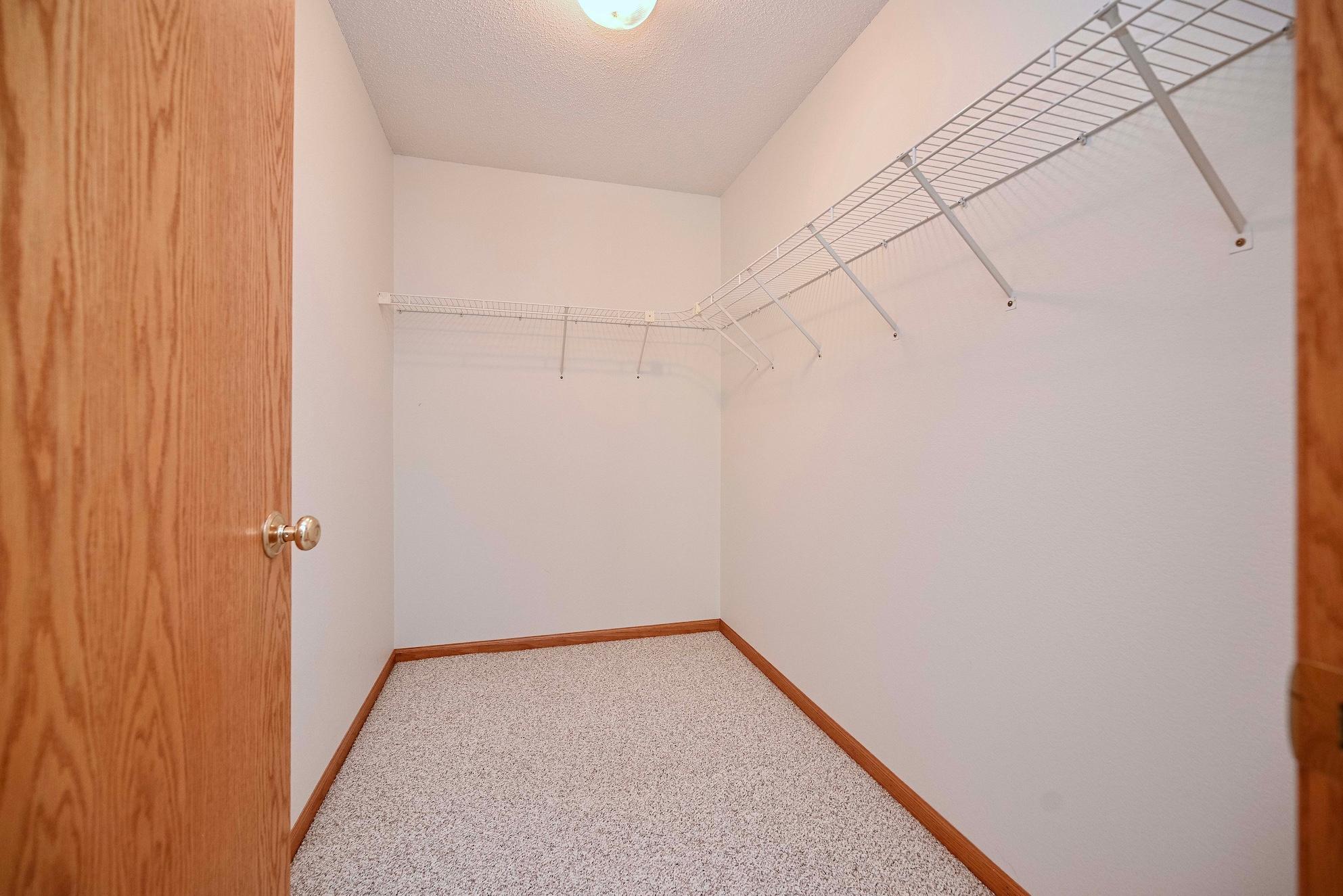 68 Whispering Avenue Property Photo 15