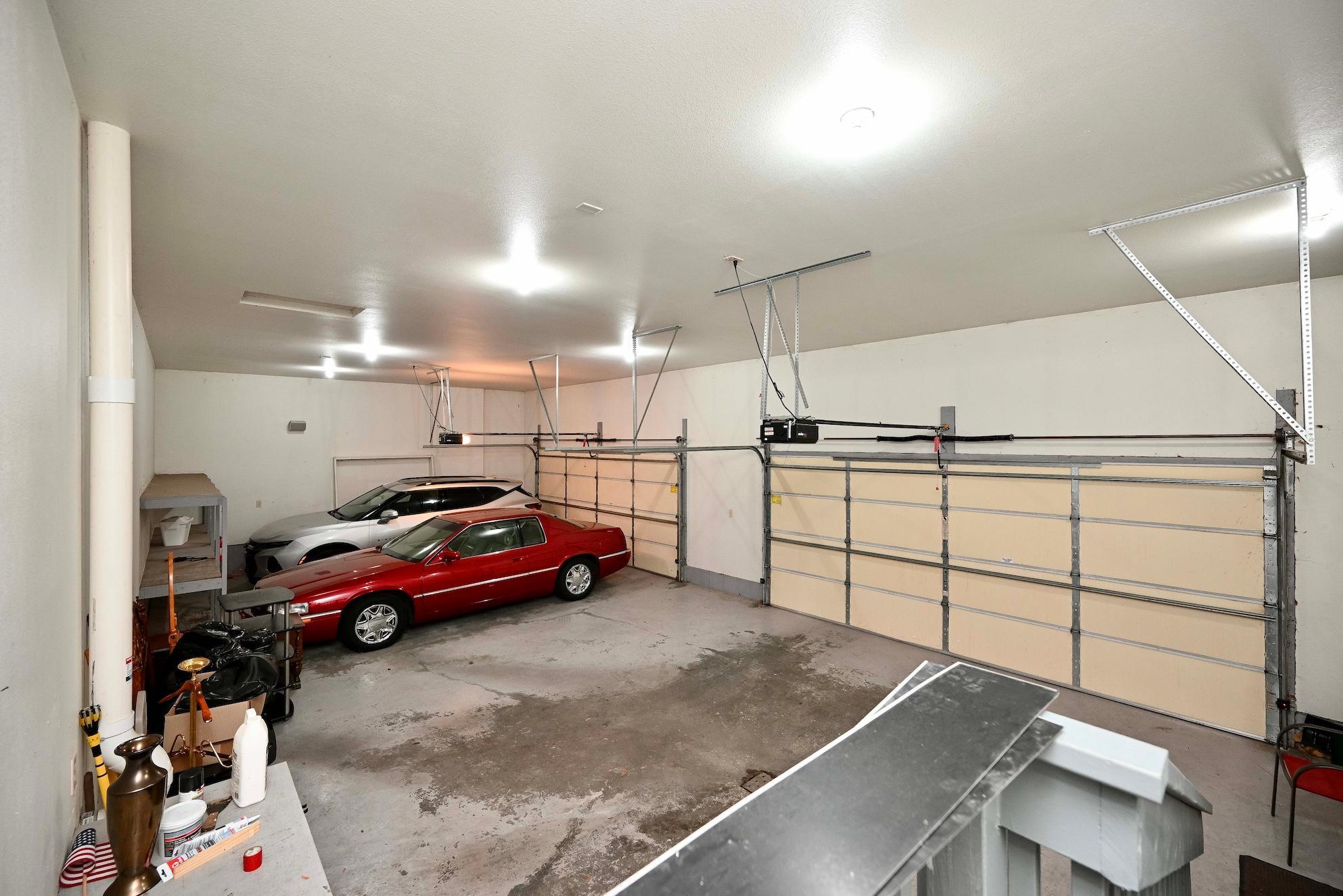 68 Whispering Avenue Property Photo 32