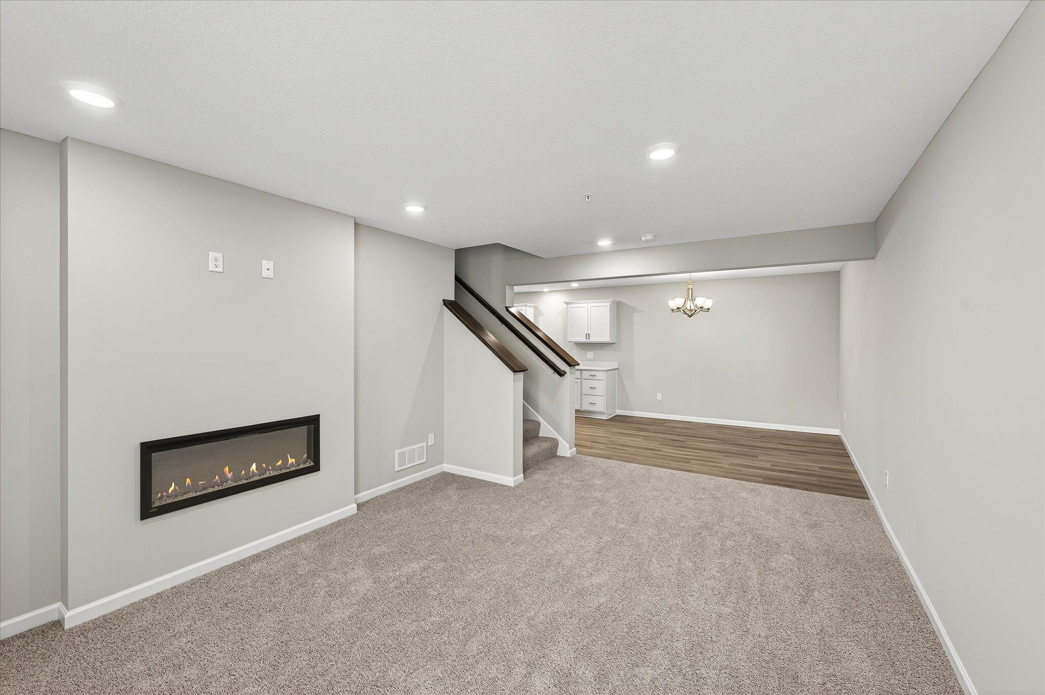 8828 Meadowcrest Drive Ne Property Photo 1