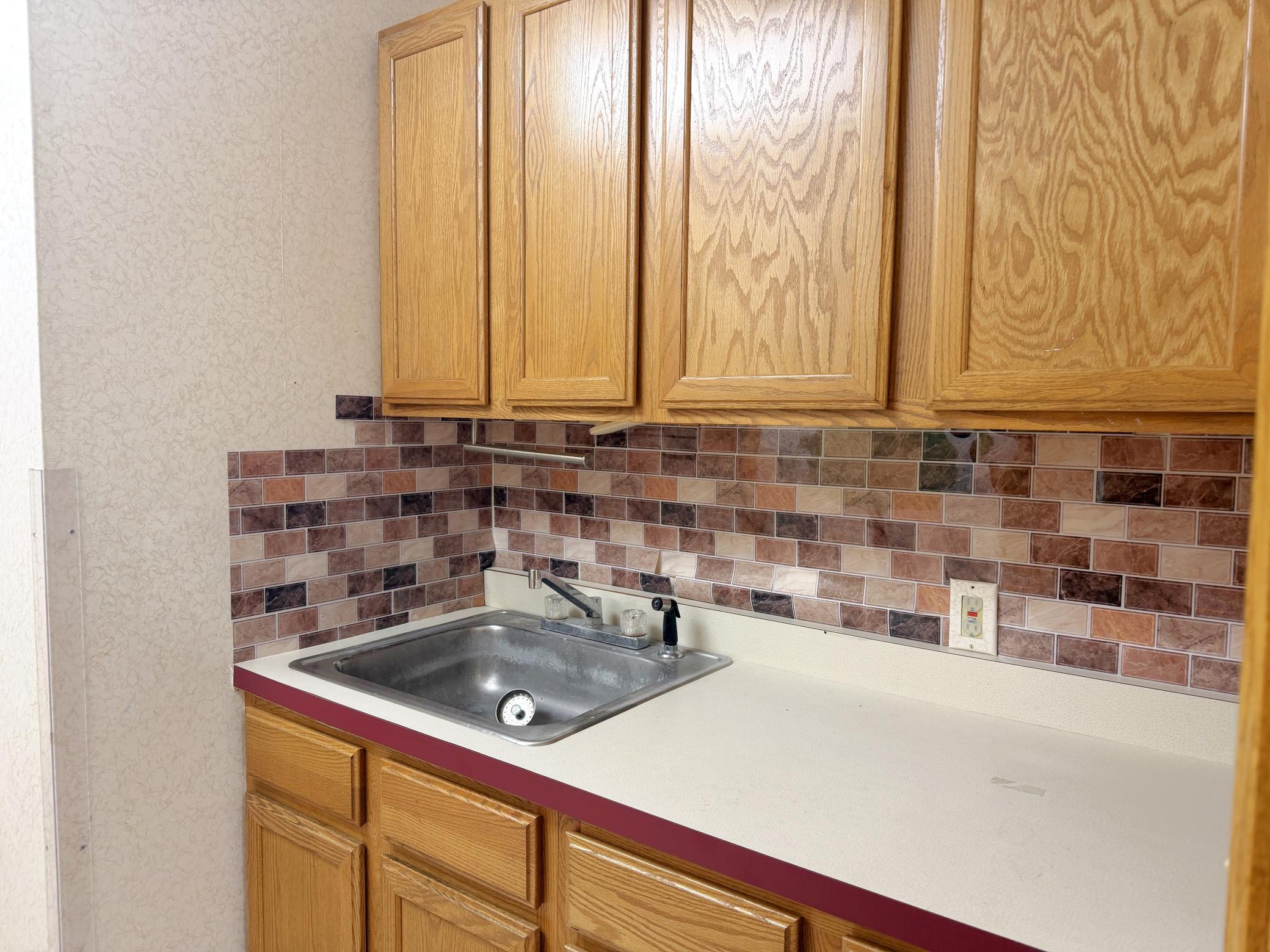 14387 Edgewood Drive Entire Building Property Photo 21