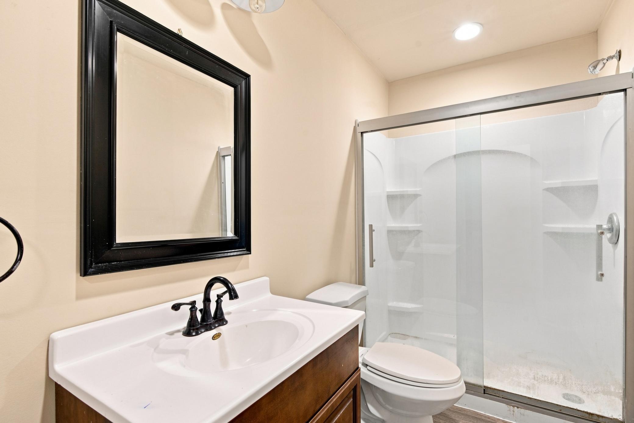 11649 Laketowne View Property Photo 29