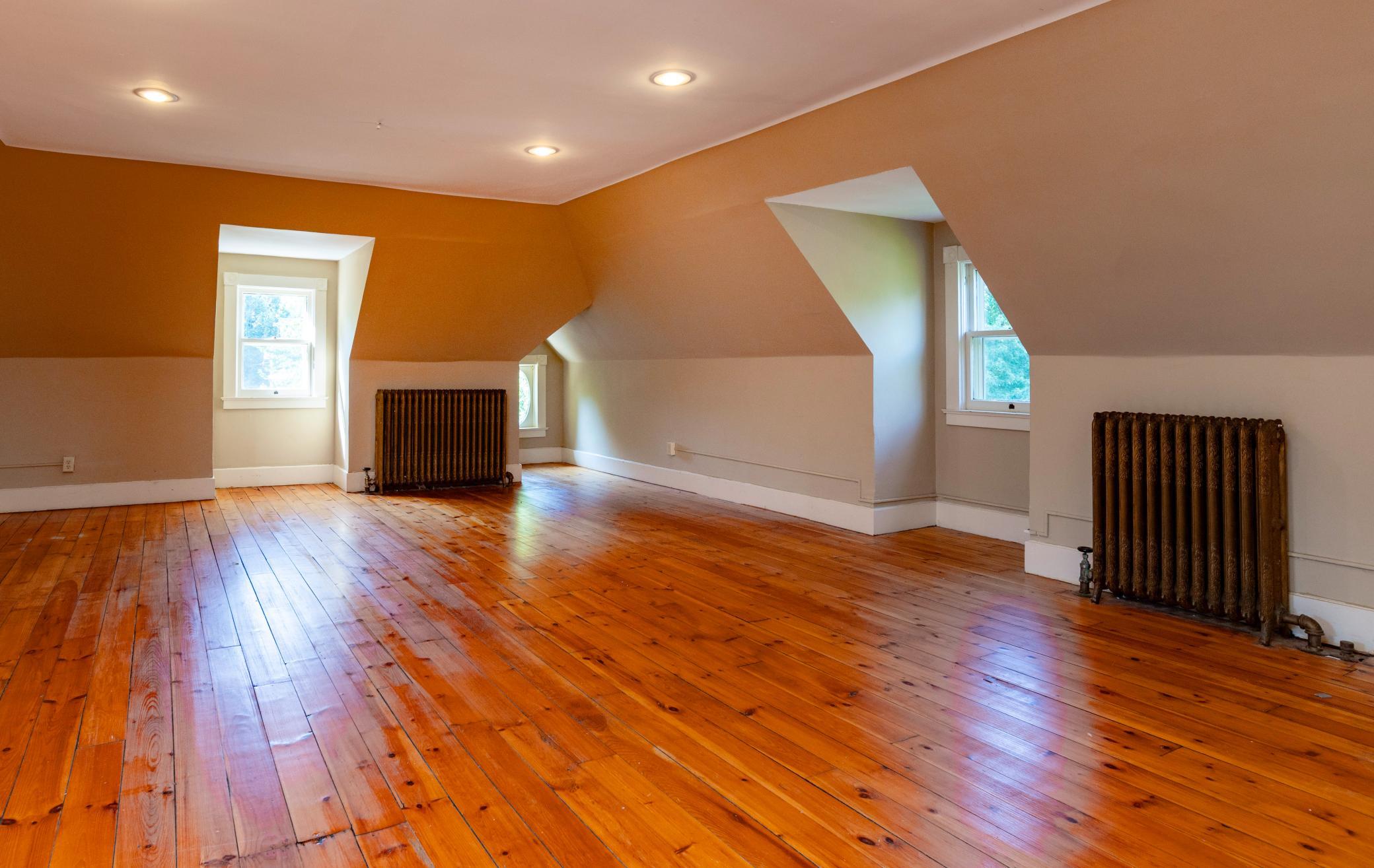 761 Lincoln Avenue Property Photo 36