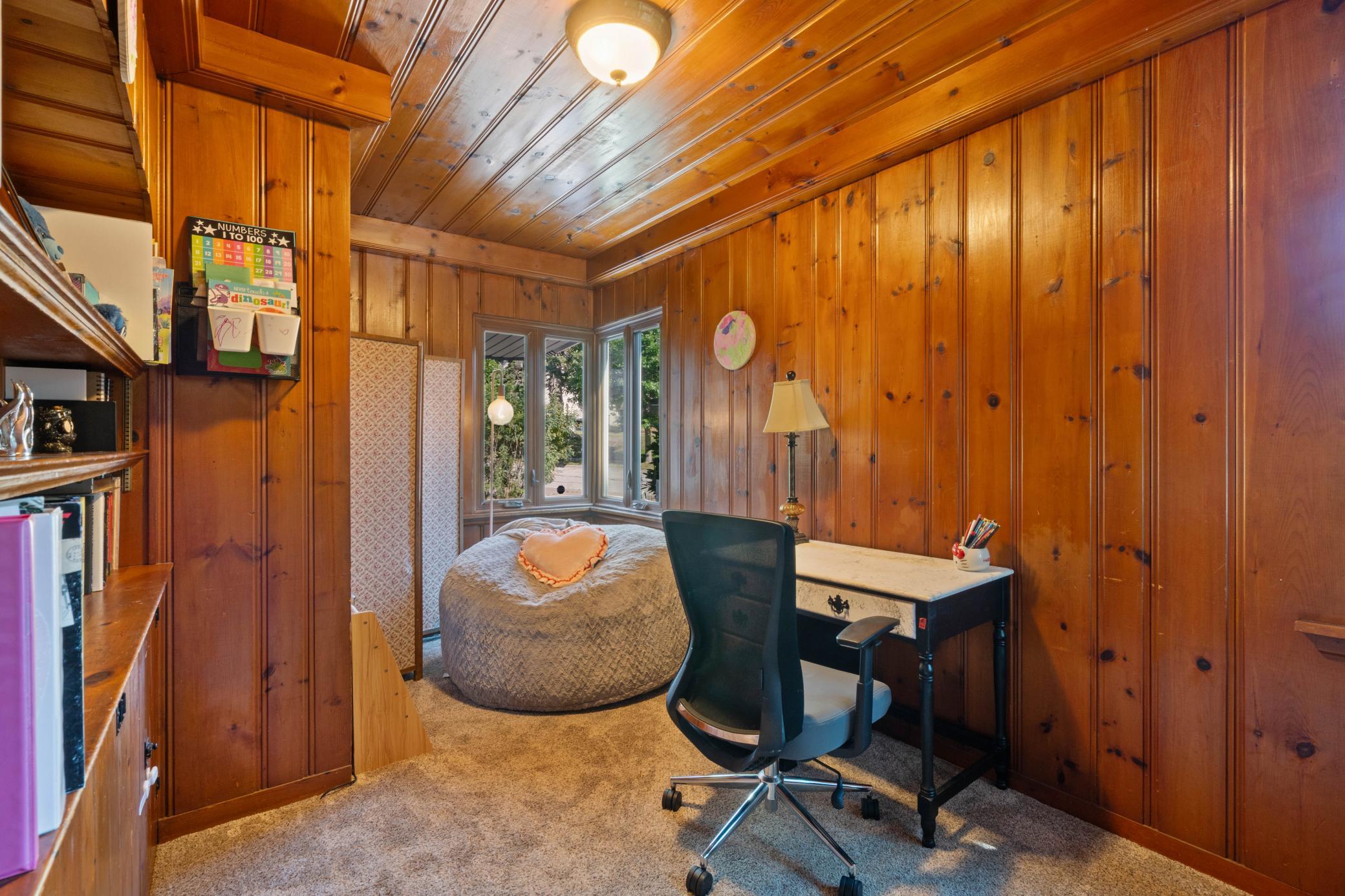 4631 London Road Property Photo 19
