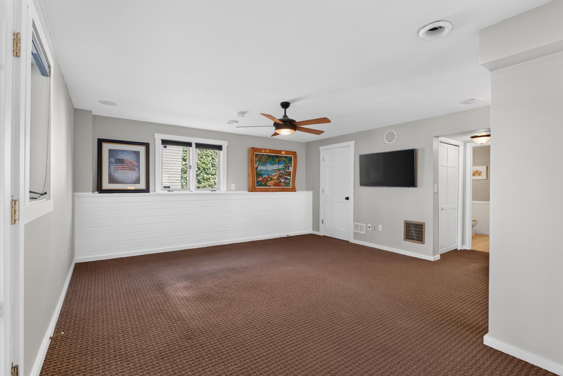 2937 Lake Shore Avenue Property Photo 40