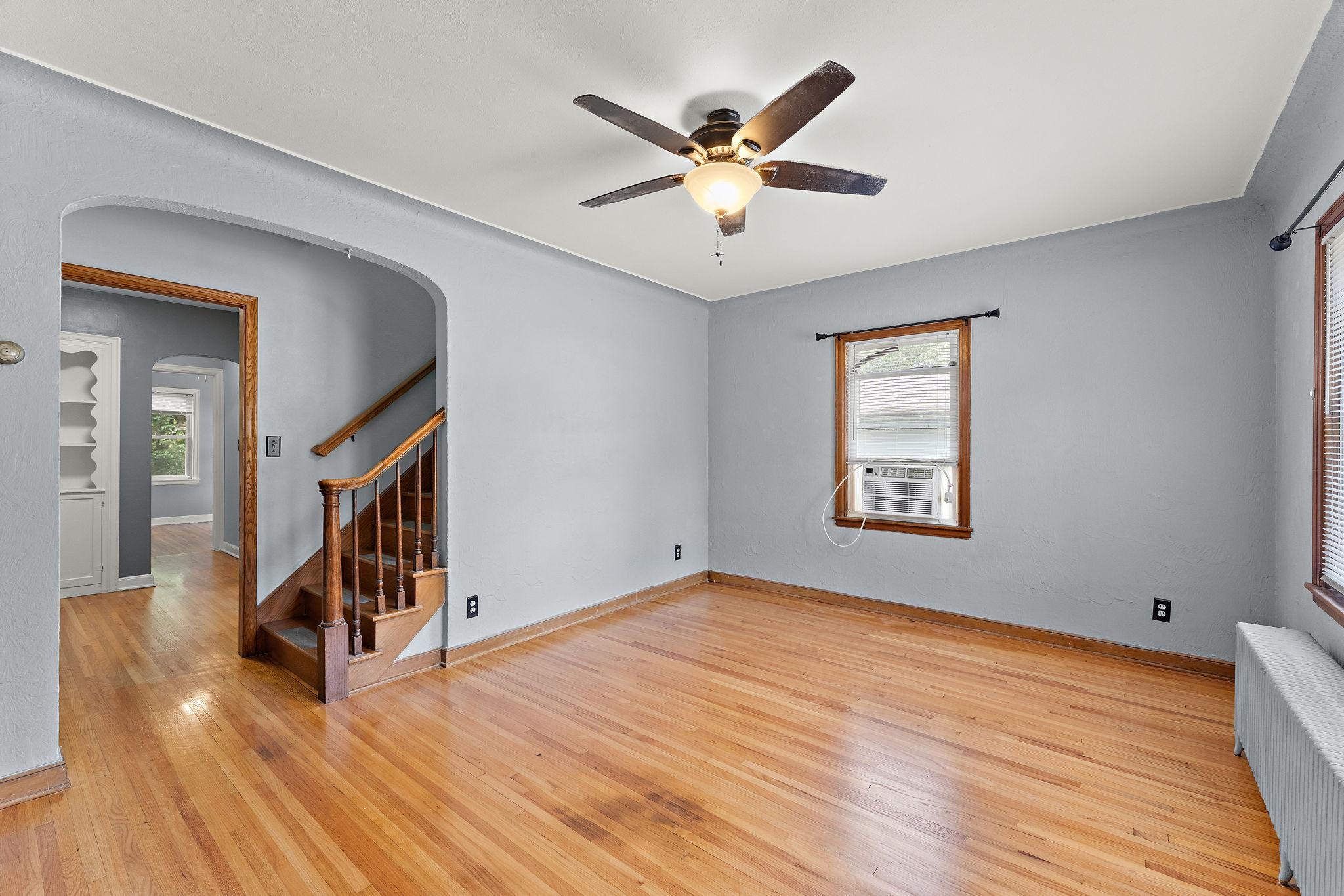 829 Brown Avenue Property Photo 5