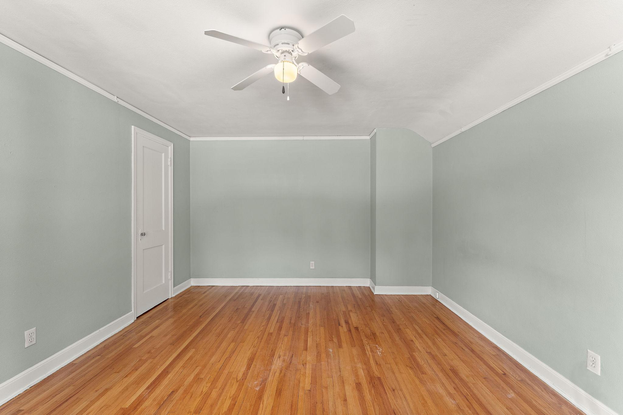 829 Brown Avenue Property Photo 11