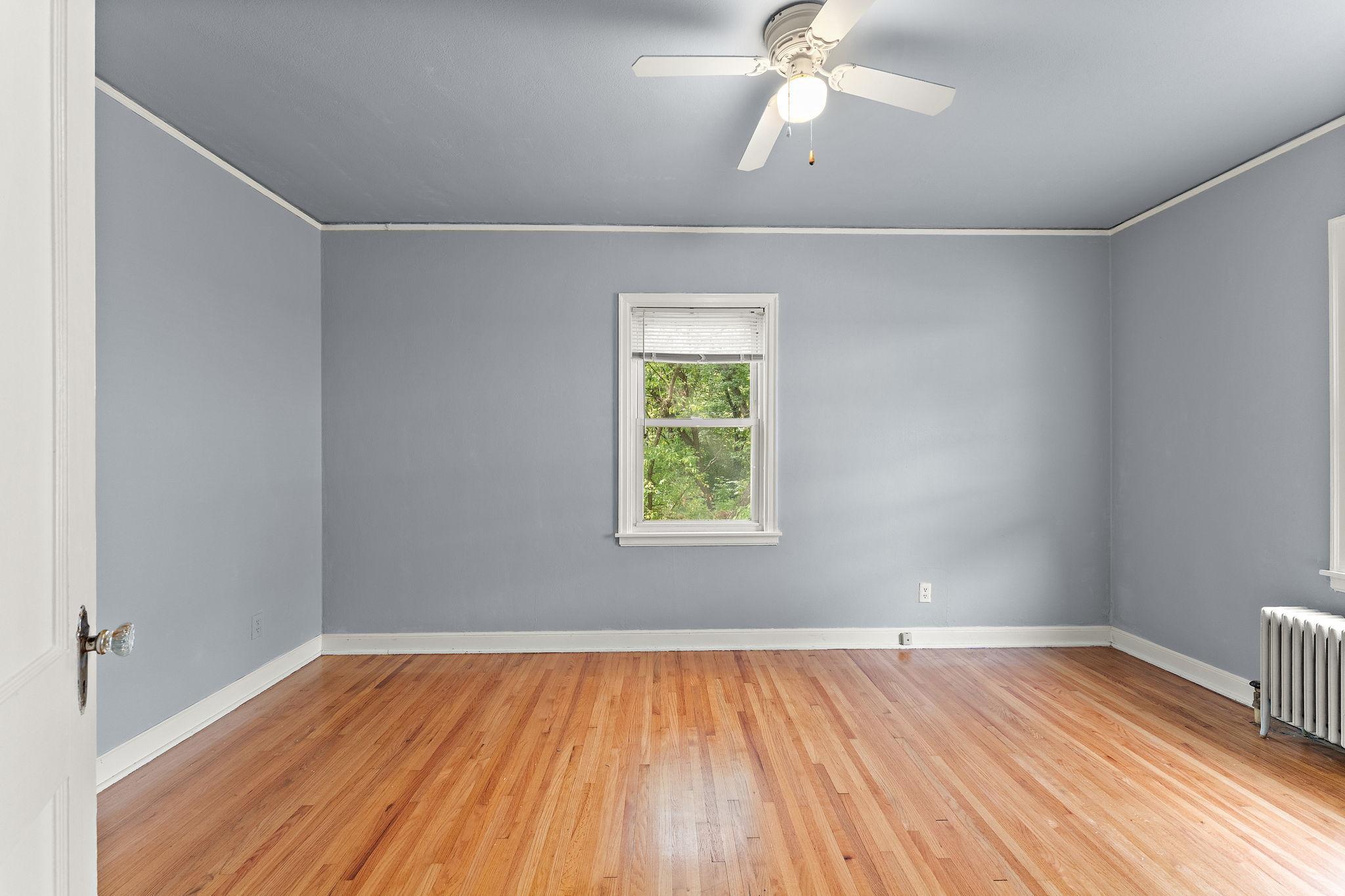 829 Brown Avenue Property Photo 12