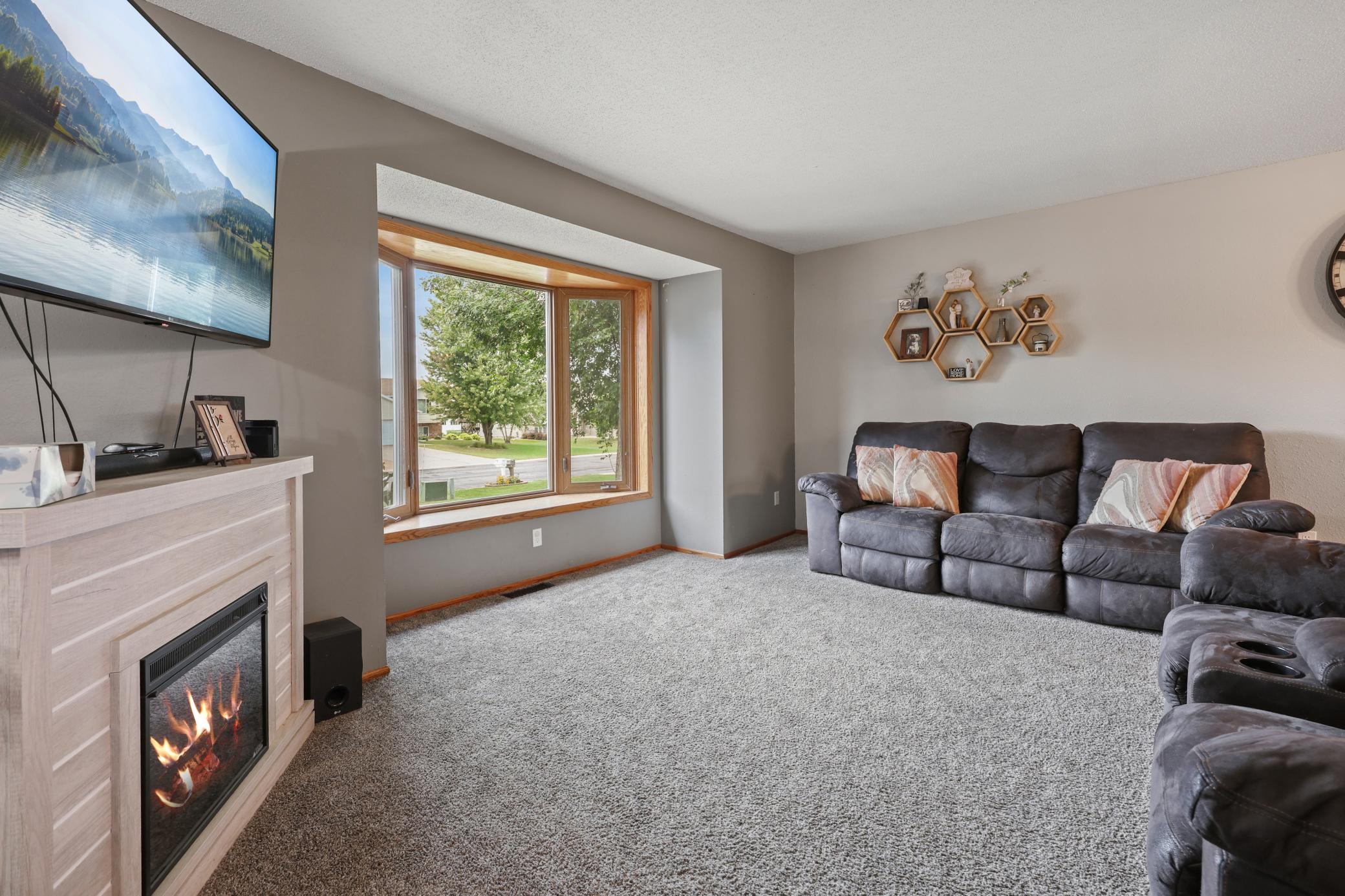 1612 Birch Avenue N Property Photo 15