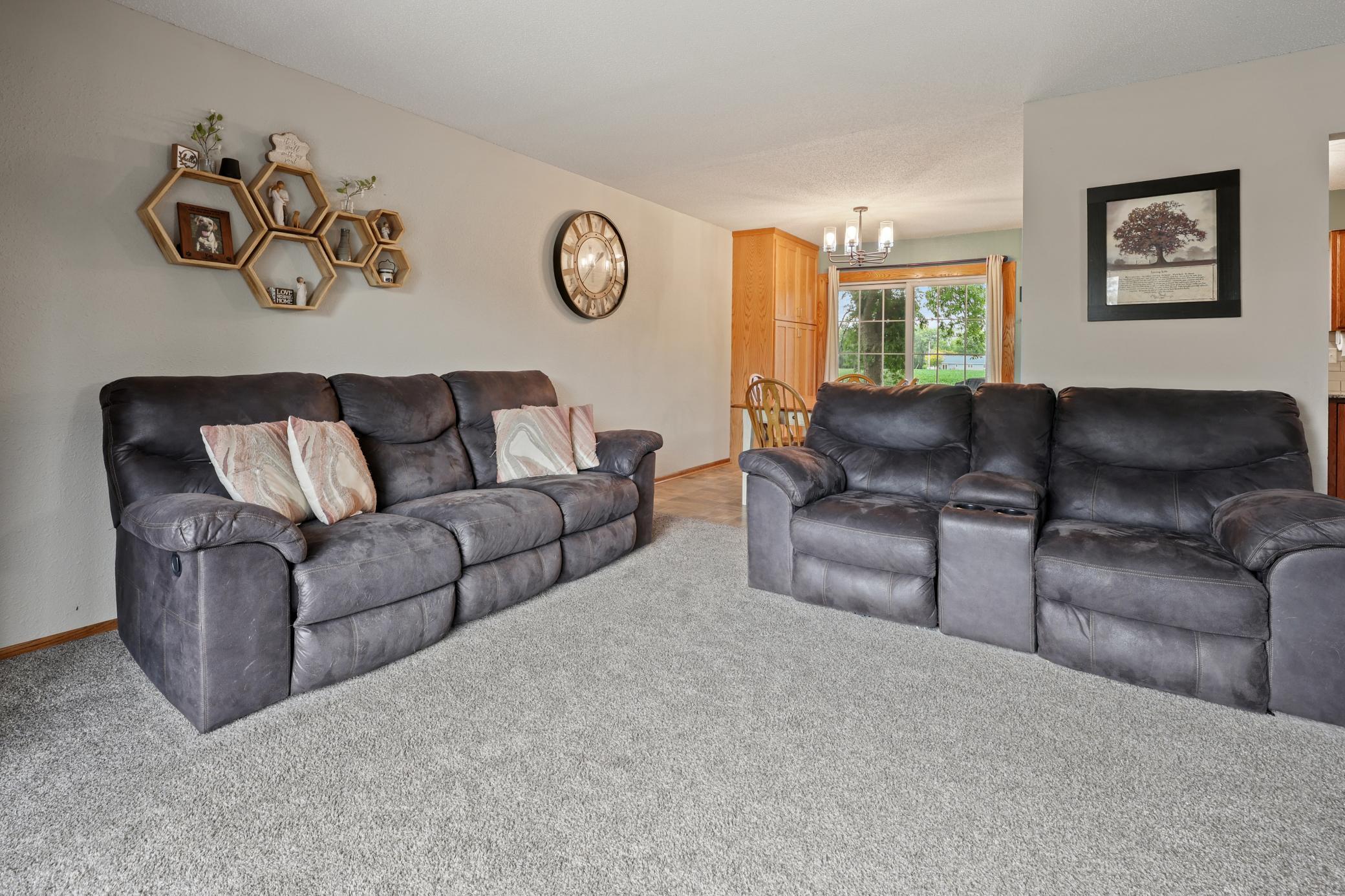 1612 Birch Avenue N Property Photo 16
