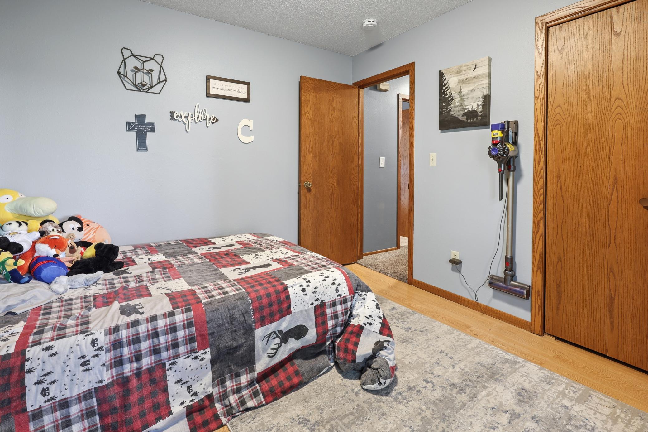 1612 Birch Avenue N Property Photo 27