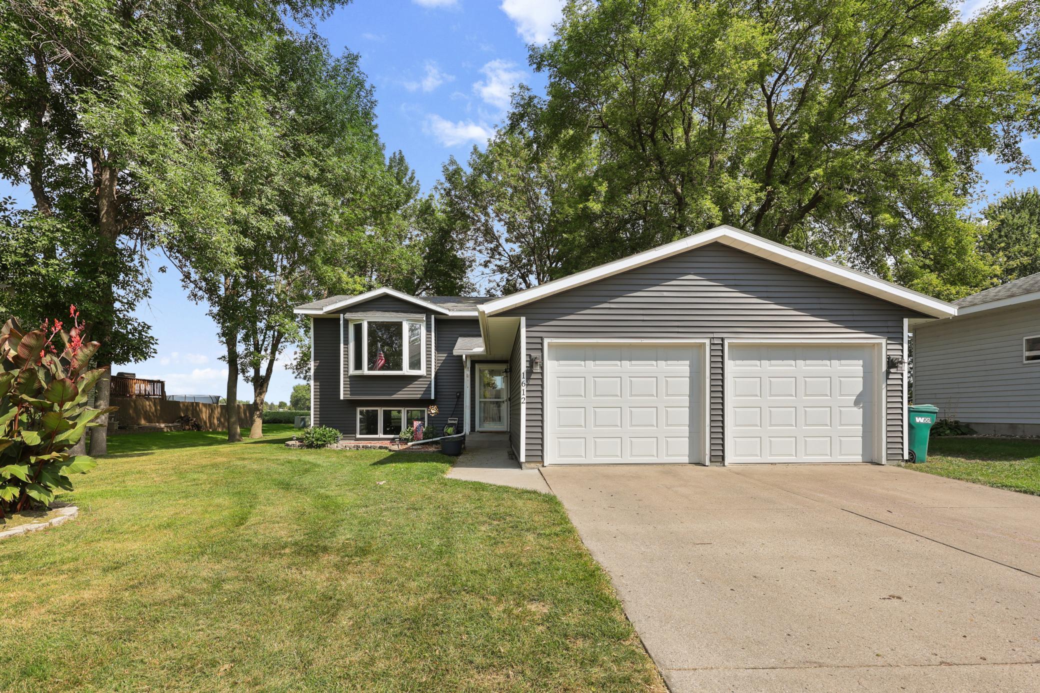 1612 Birch Avenue N Property Photo 48