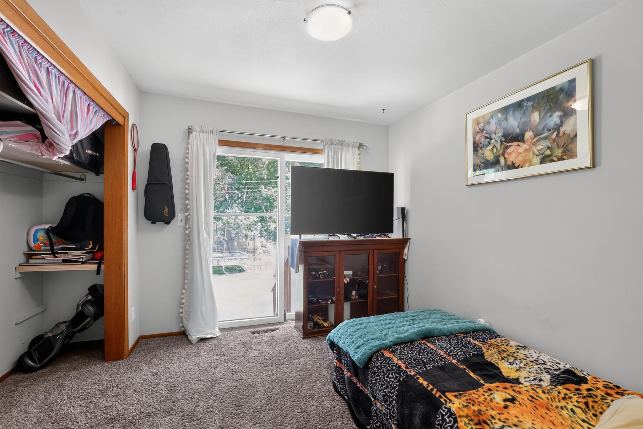645 23rd Street Ne Property Photo 9