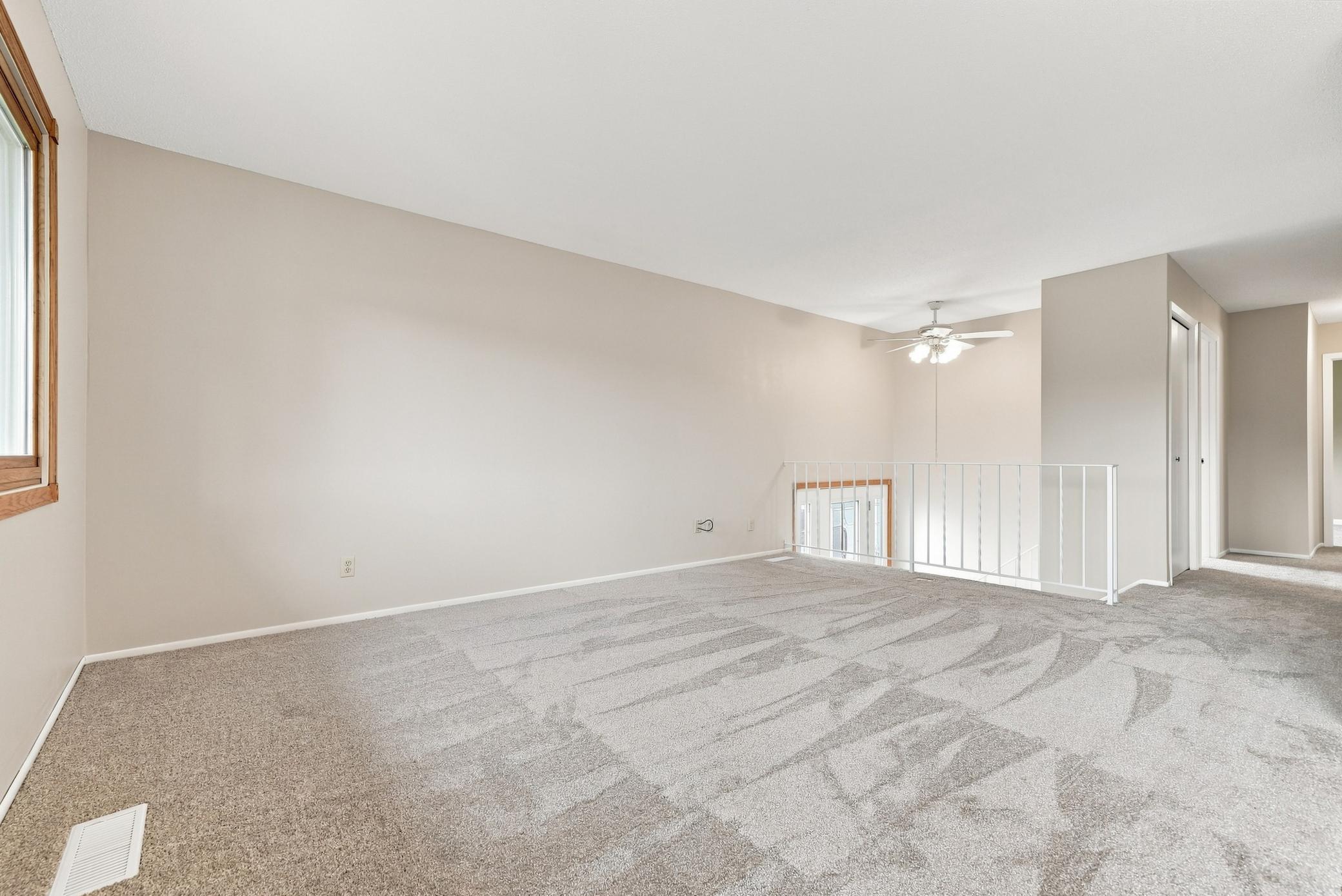 1716 Woodgate Lane Property Photo 8