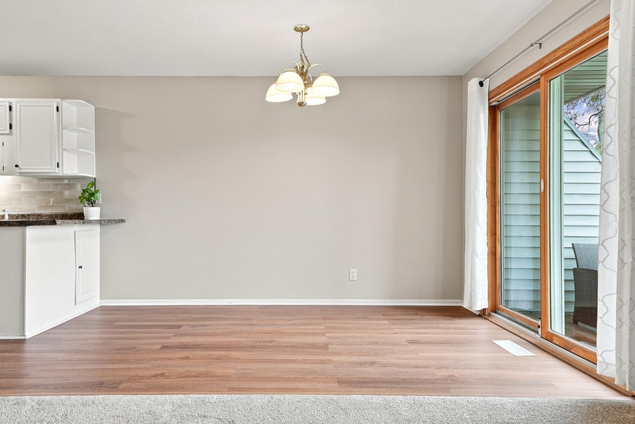 1716 Woodgate Lane Property Photo 16
