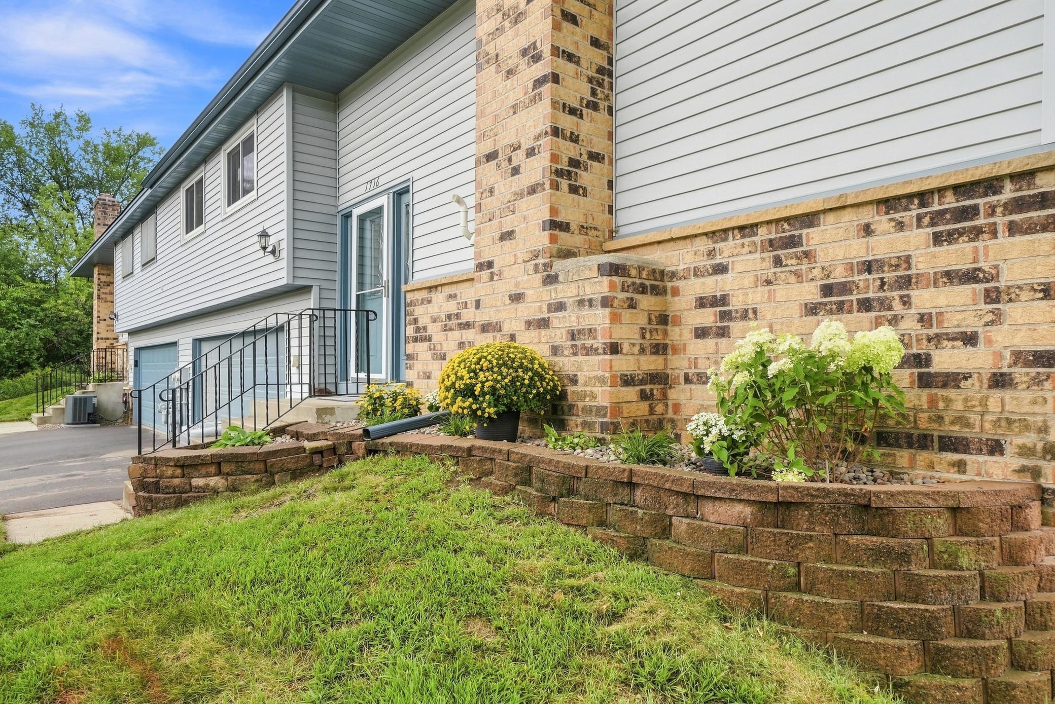 1716 Woodgate Lane Property Photo 72